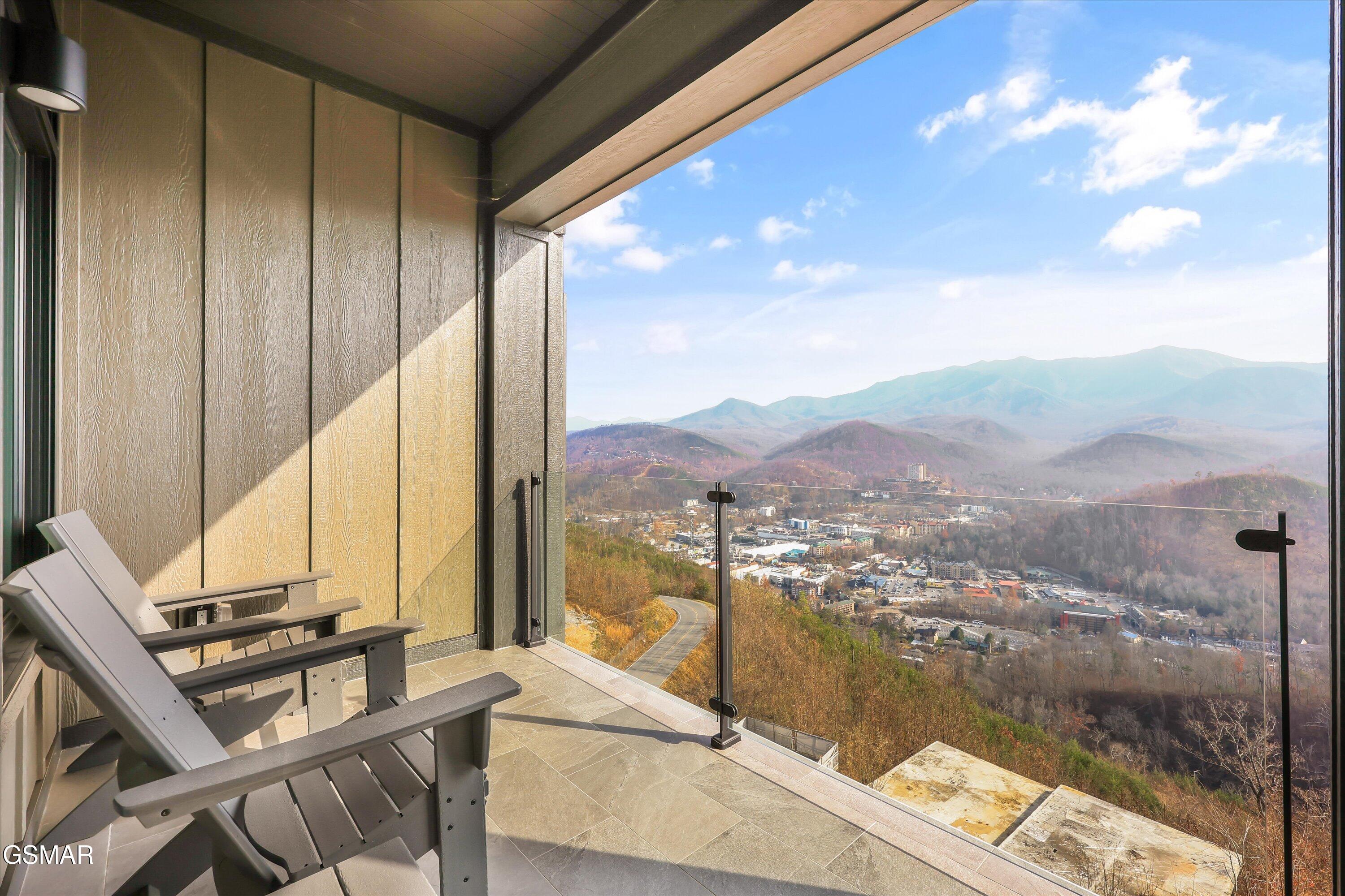 855 Campbell Lead Road Gatlinburg TN 37738