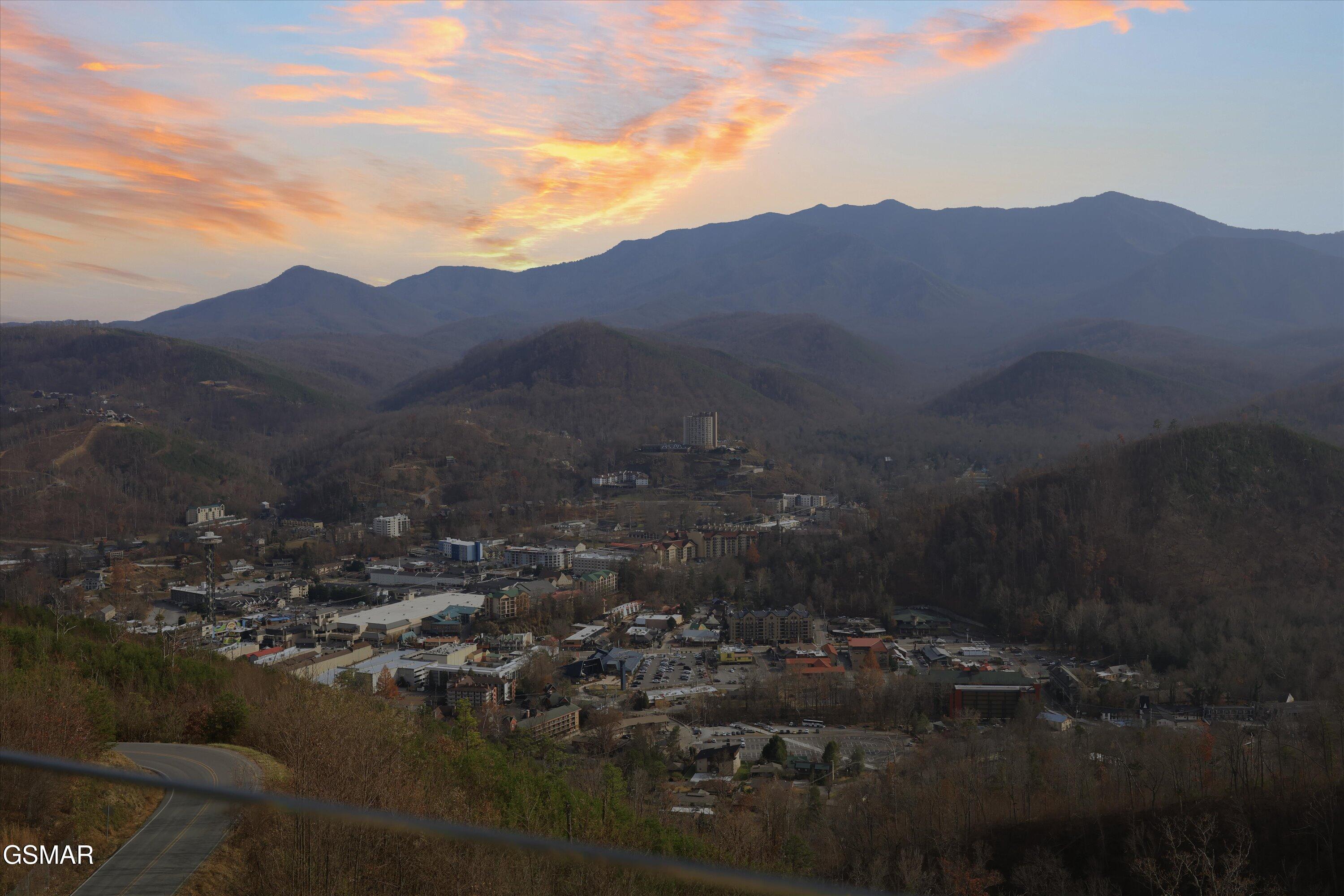 855 Campbell Lead Road Gatlinburg TN 37738