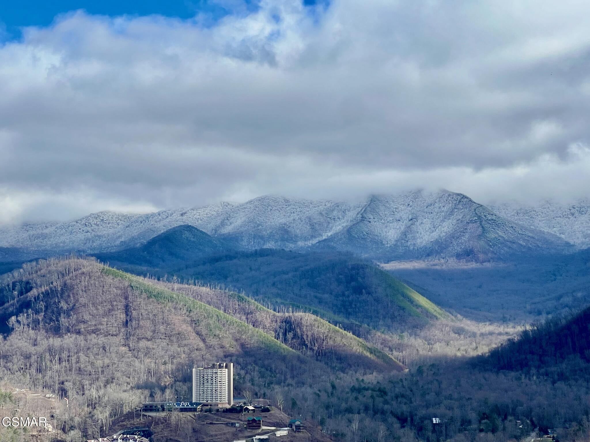 855 Campbell Lead Road Gatlinburg TN 37738