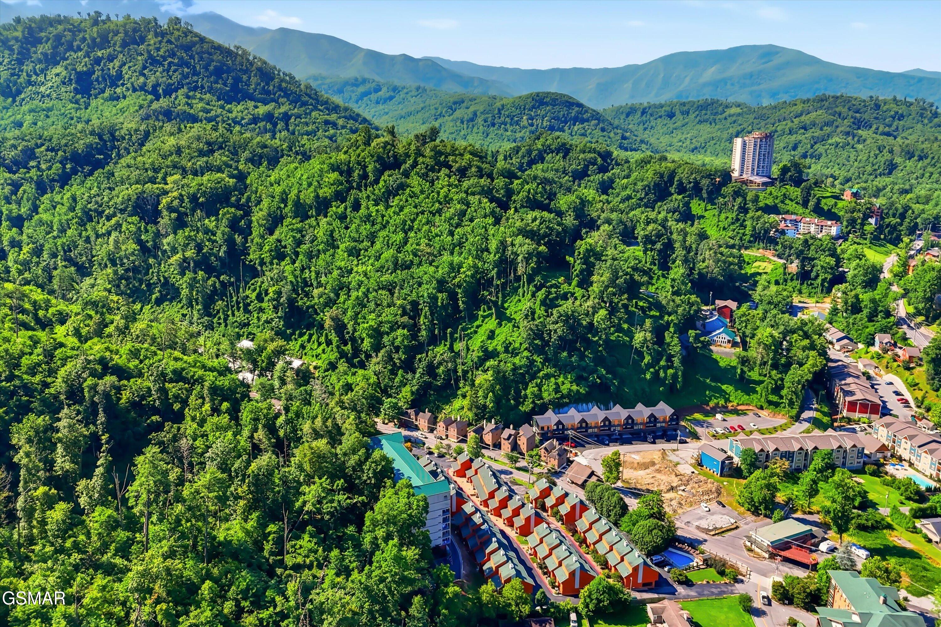413 Baskins Creek Gatlinburg TN 37738