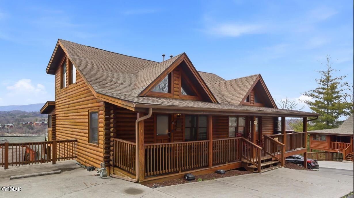 423 Big Bear Way Pigeon Forge TN 37863