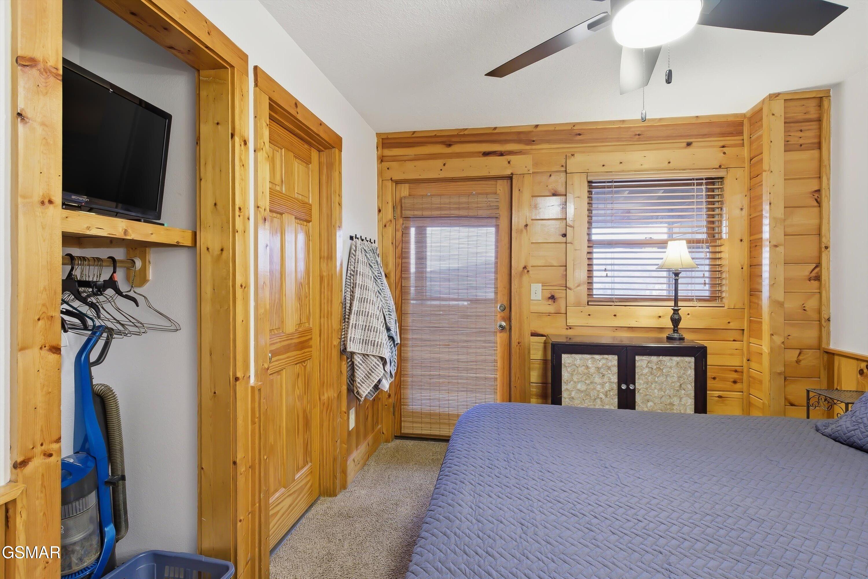 423 Big Bear Way Pigeon Forge TN 37863