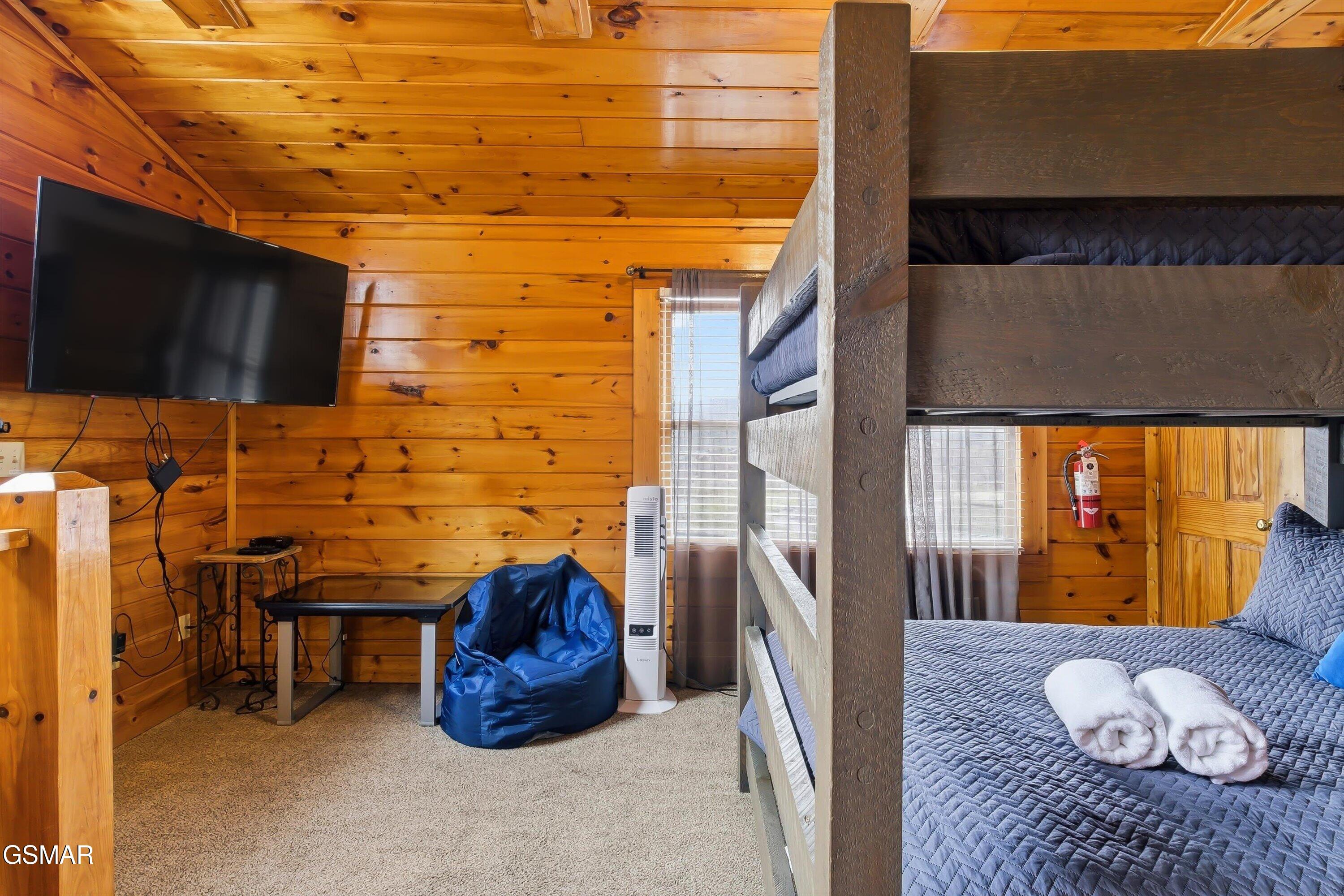 423 Big Bear Way Pigeon Forge TN 37863