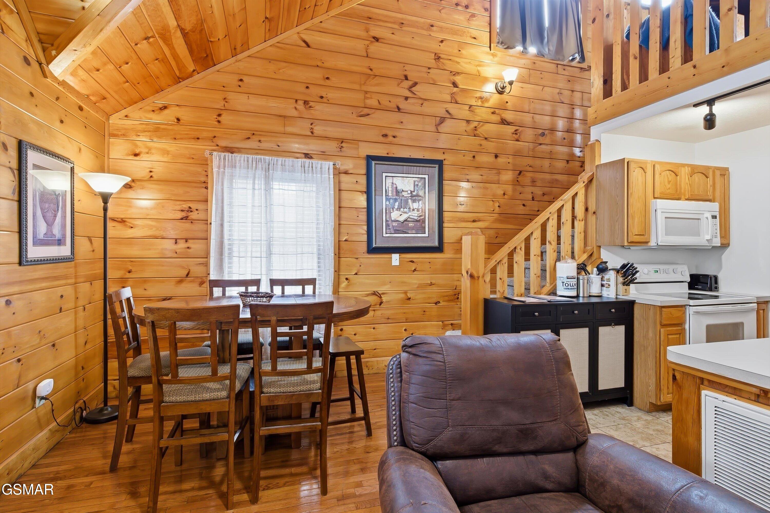 423 Big Bear Way Pigeon Forge TN 37863