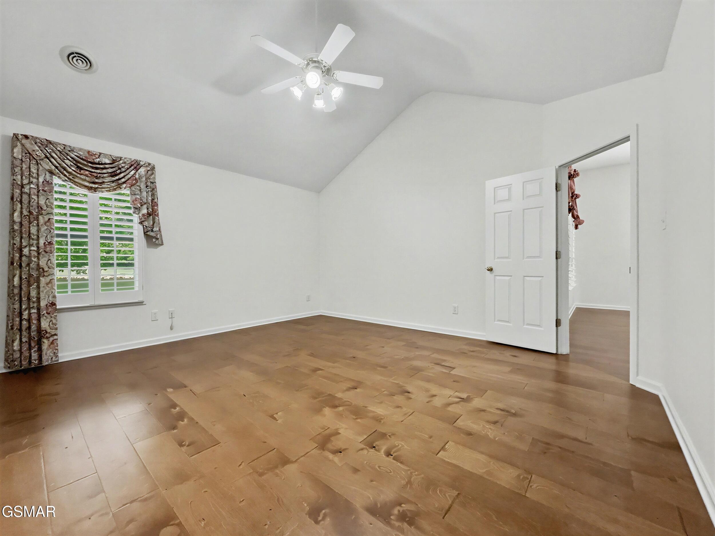 354 Paine Lake Drive Sevierville TN 37862