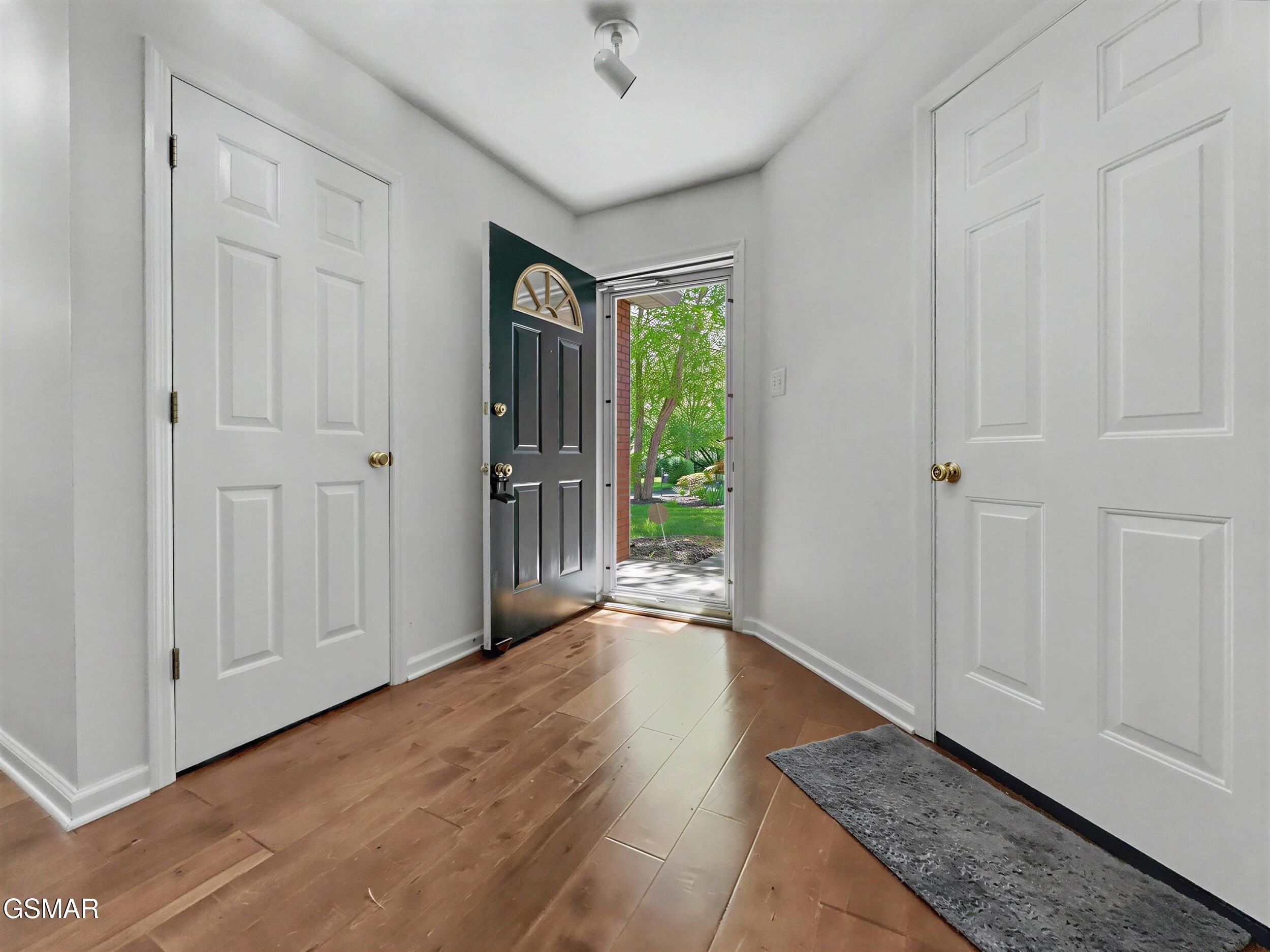 354 Paine Lake Drive Sevierville TN 37862