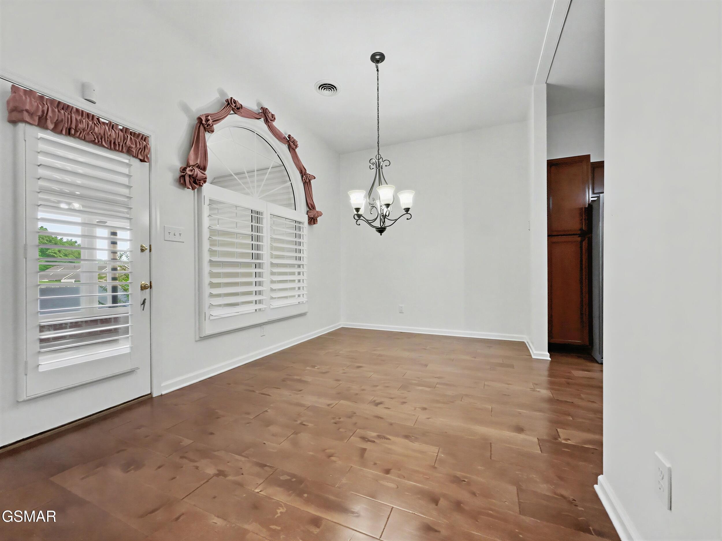 354 Paine Lake Drive Sevierville TN 37862