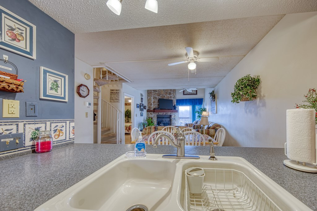 1155 Upper Alpine Way, Gatlinburg TN 37738