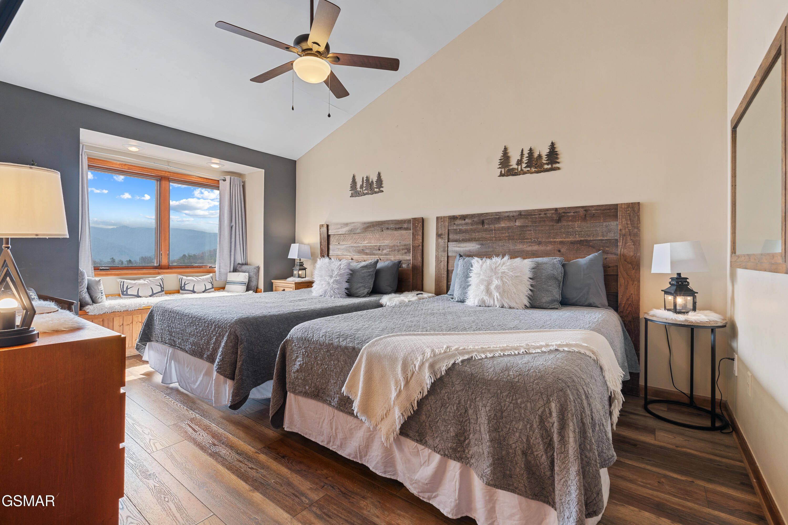 1130 Ski View Drive Gatlinburg TN 37738