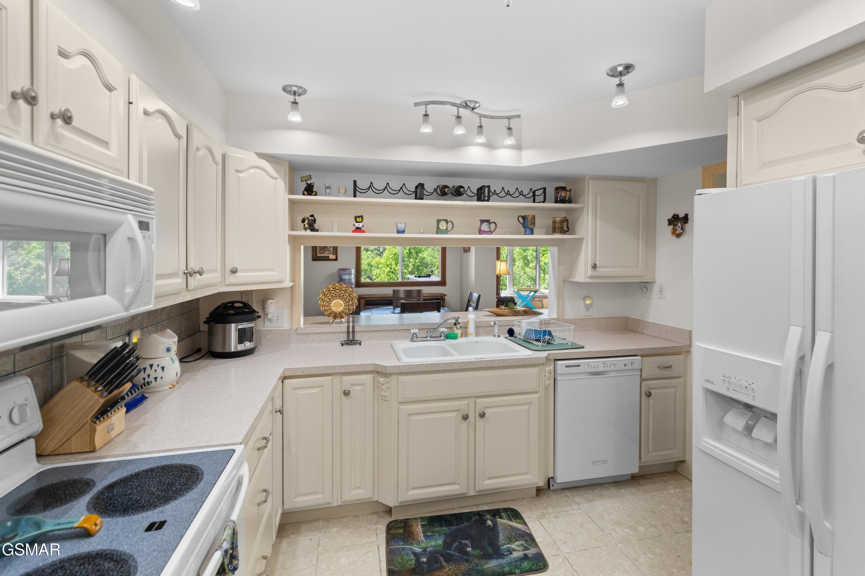 1704 Hidden Hills Road 504 Gatlinburg TN 37738