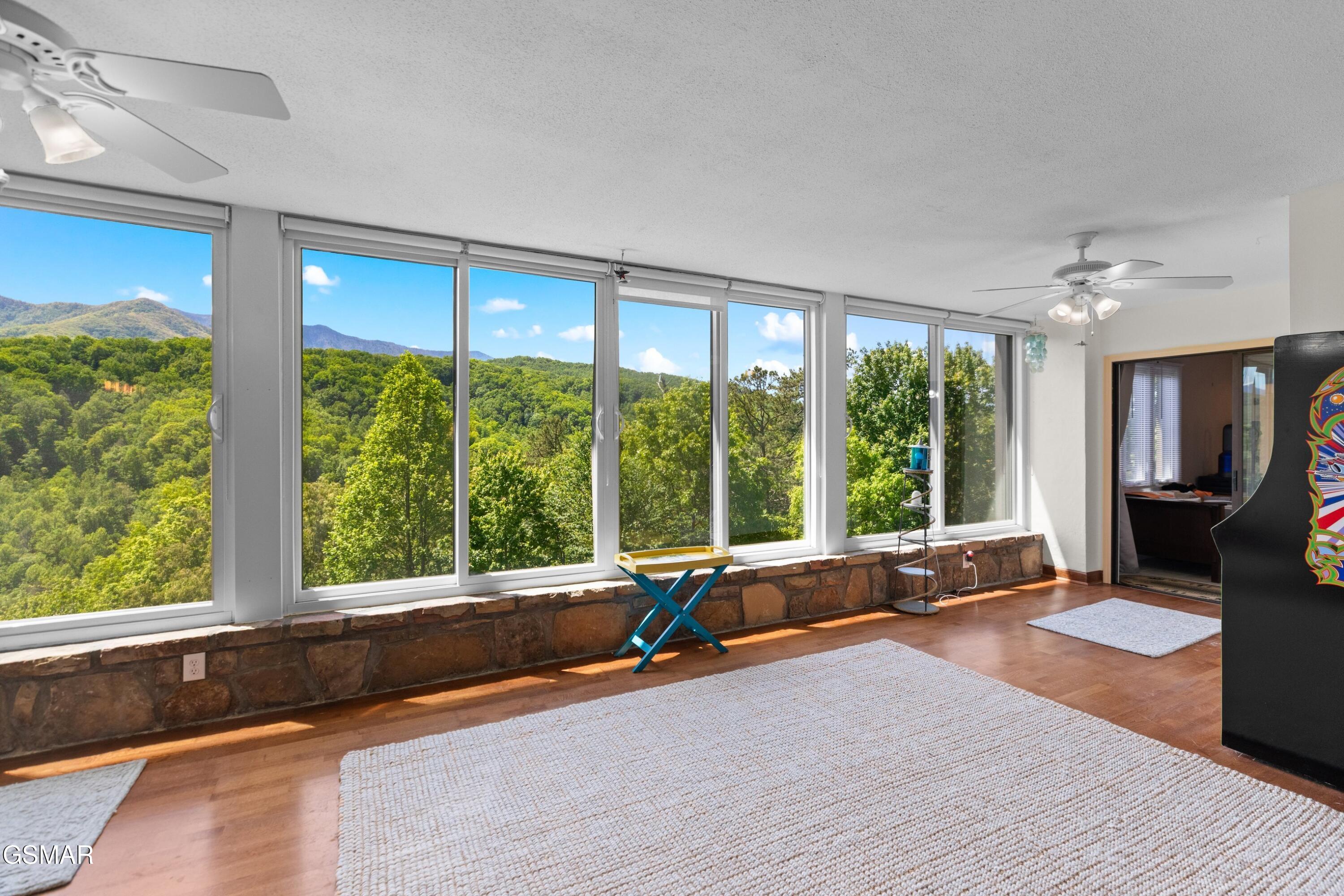 1704 Hidden Hills Road 504 Gatlinburg TN 37738