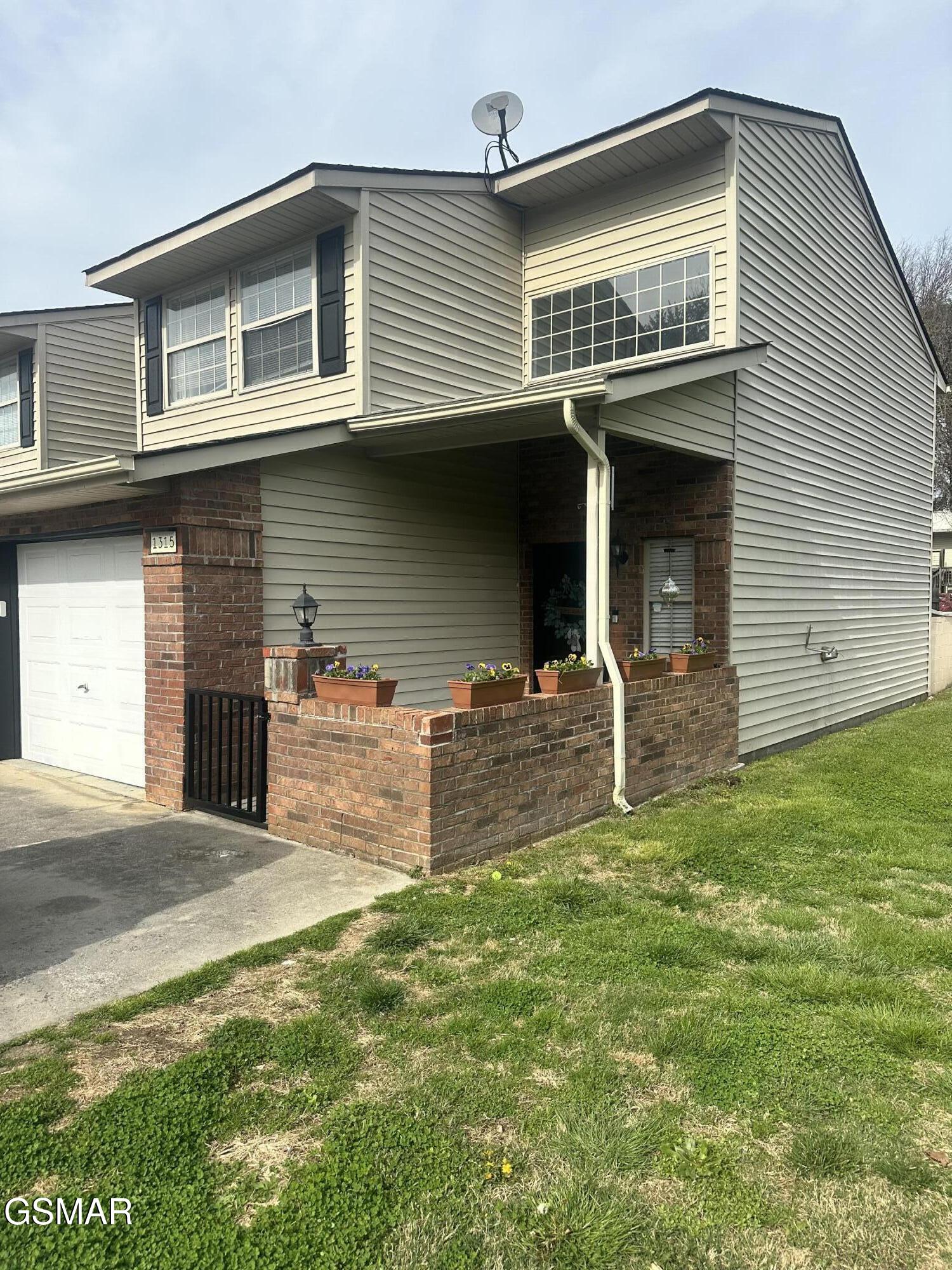 1315 Mountain Meadows Way Sevierville TN 37862