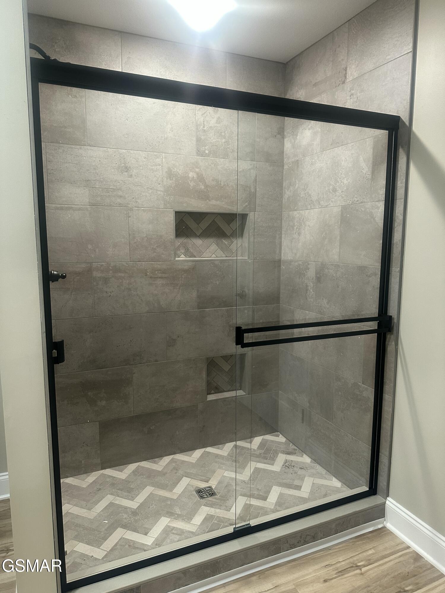 540 Henderson Road Pigeon Forge TN 37863