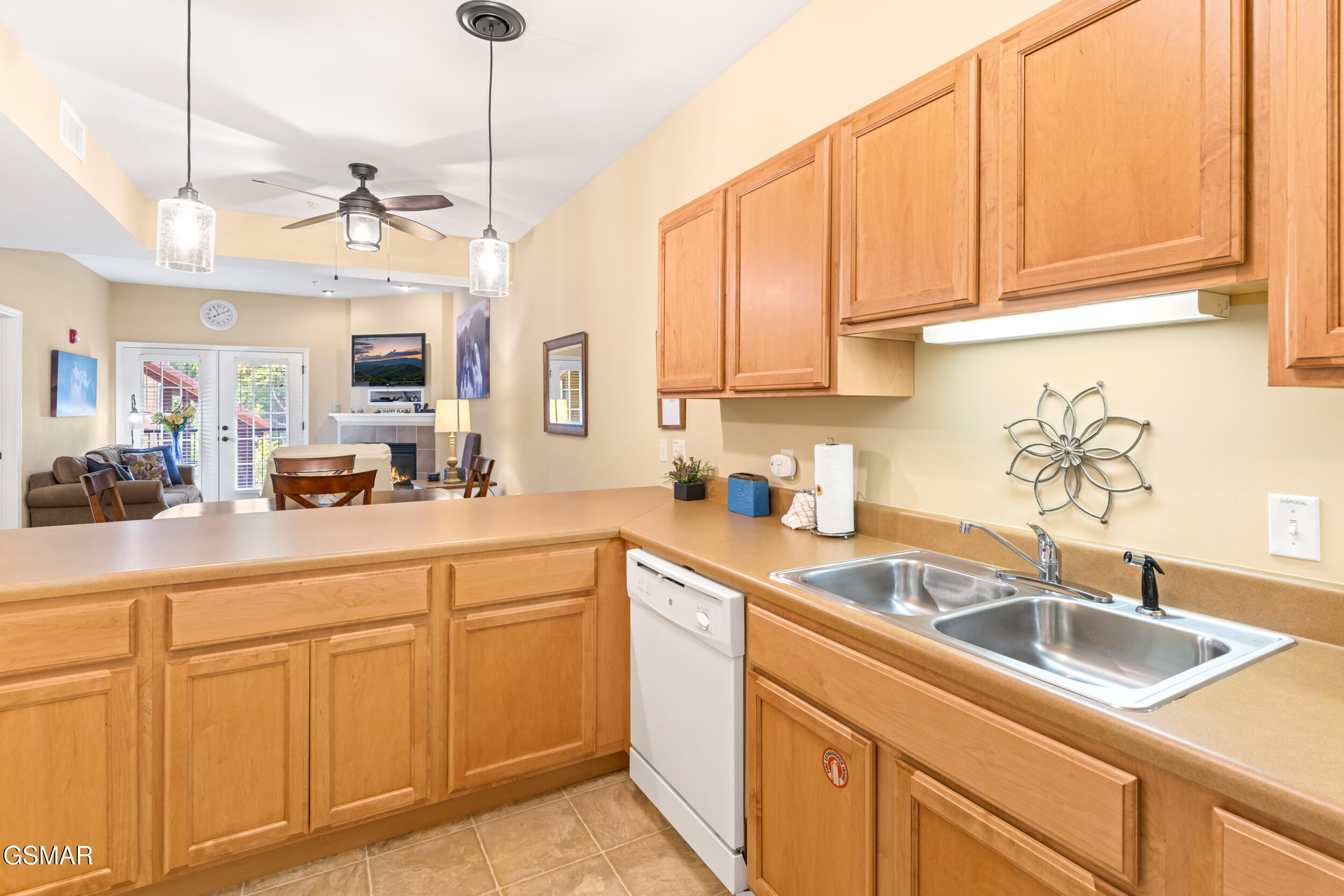 527 River Place Way Sevierville TN 37862