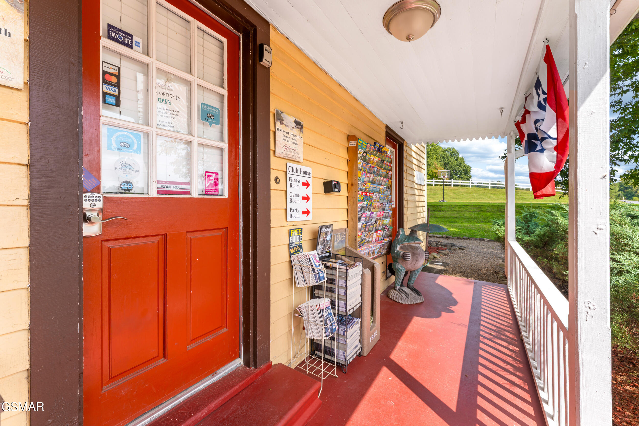 527 River Place Way Sevierville TN 37862
