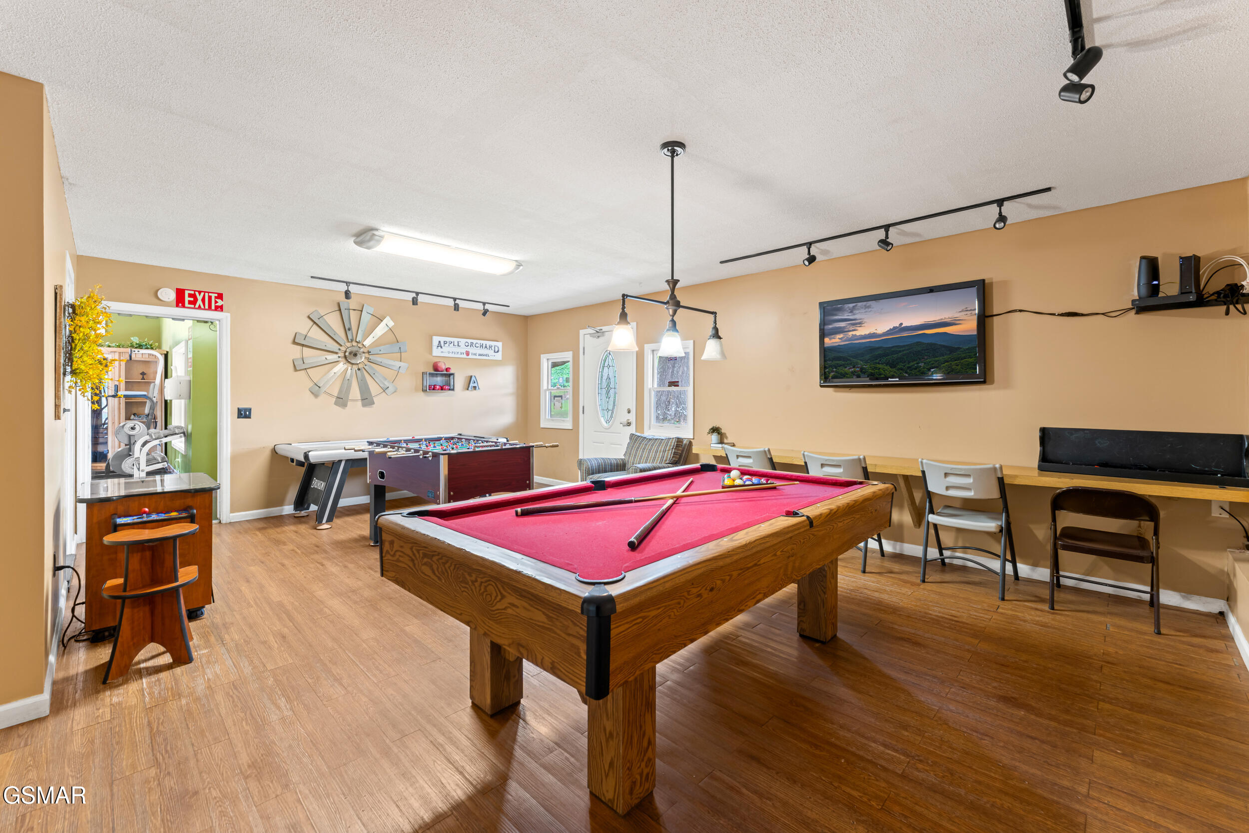 527 River Place Way Sevierville TN 37862