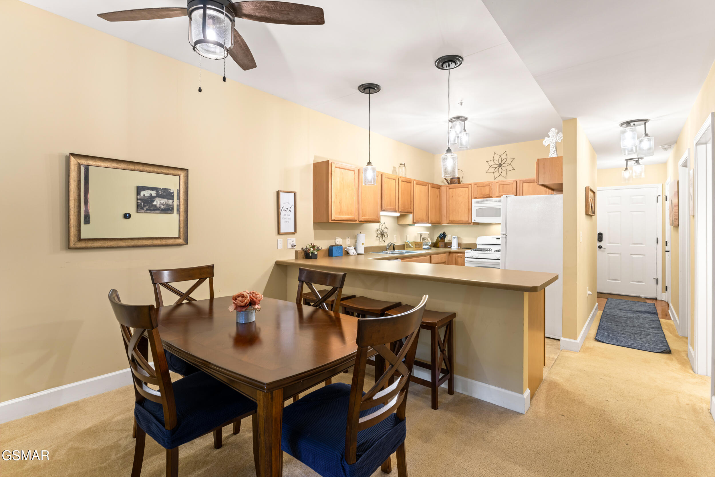 527 River Place Way Sevierville TN 37862