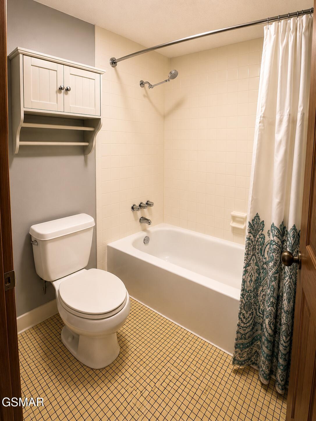 1081 Cove Sevierville TN 37876