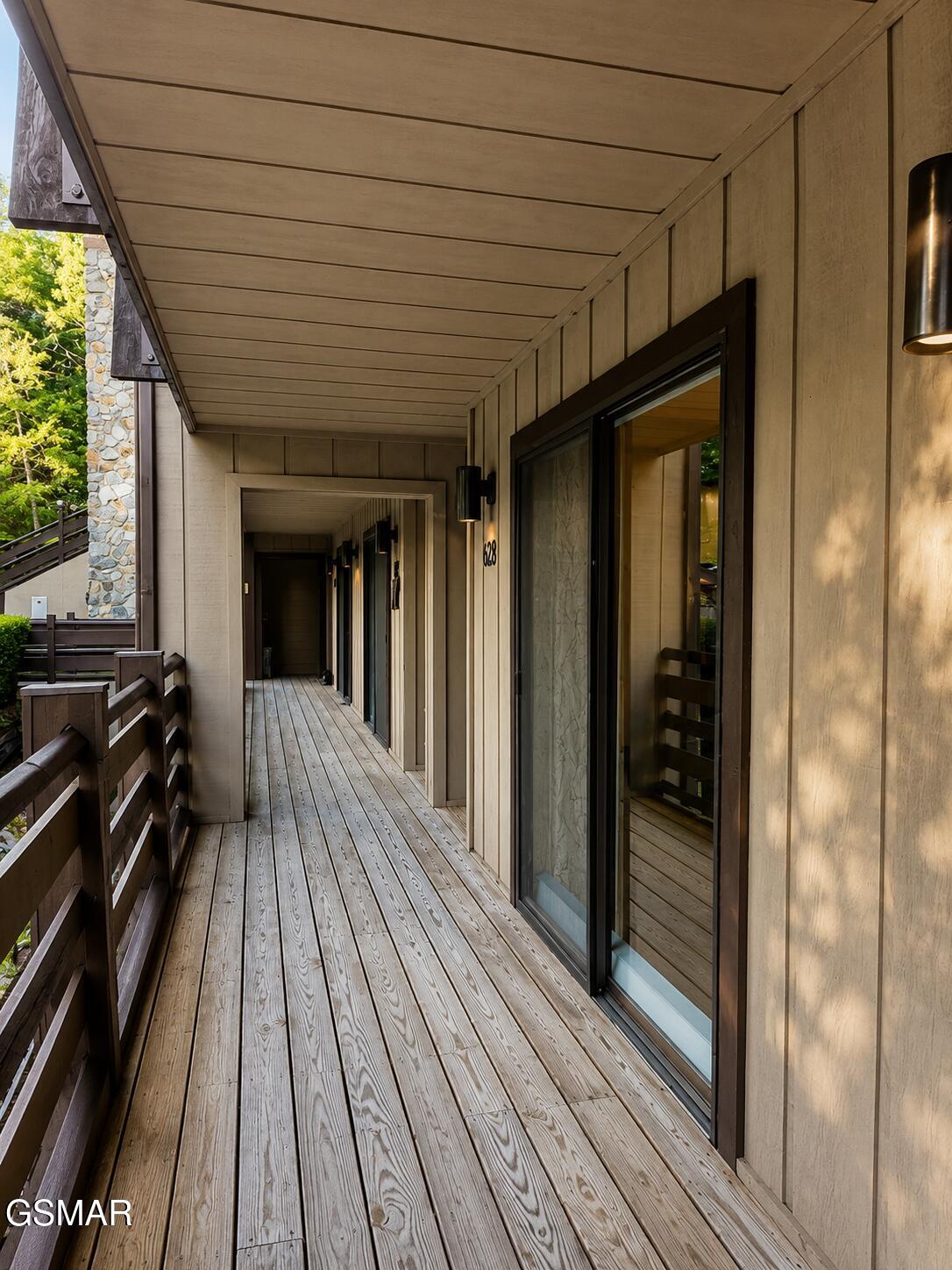 1081 Cove Sevierville TN 37876