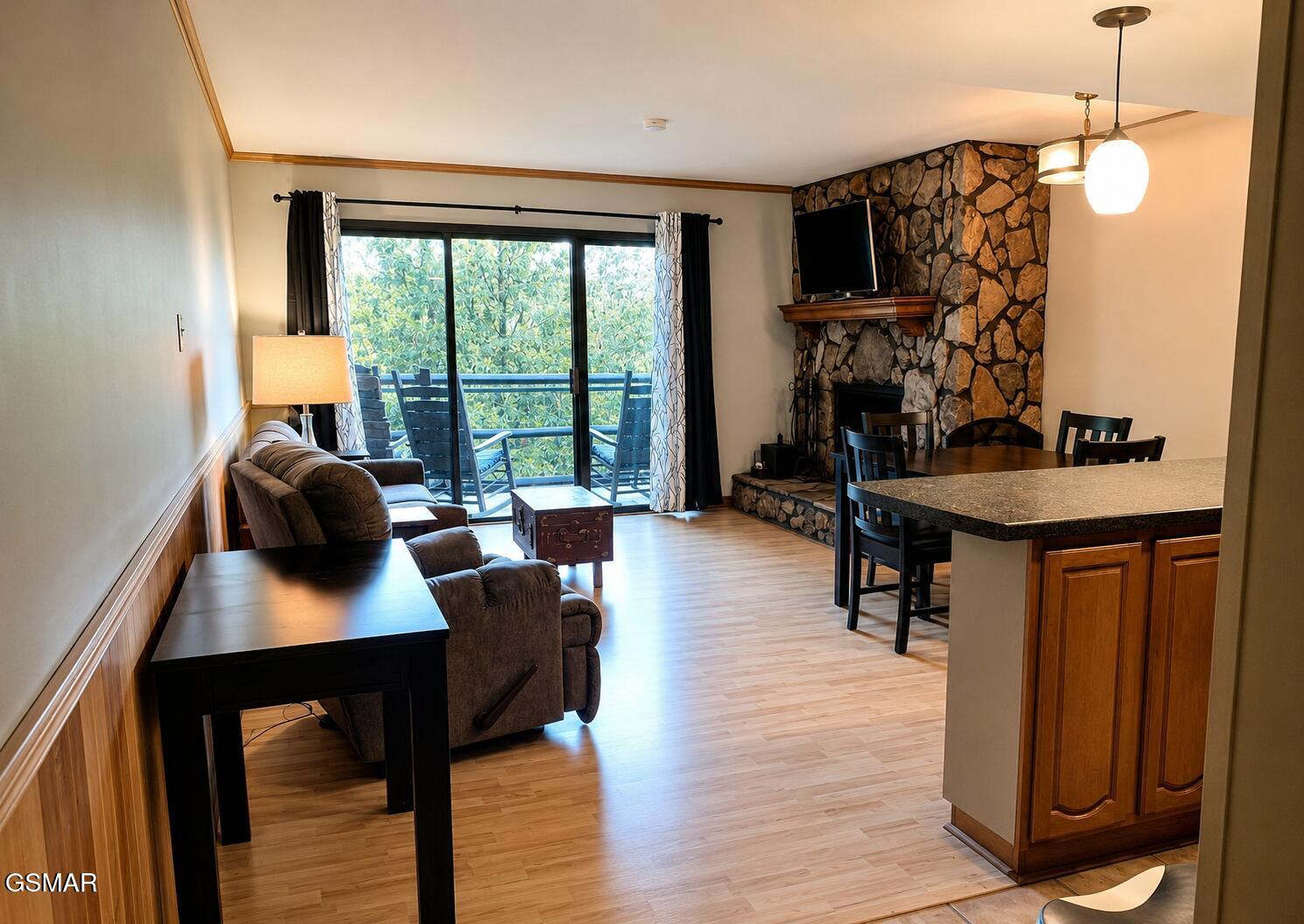 1081 Cove Sevierville TN 37876
