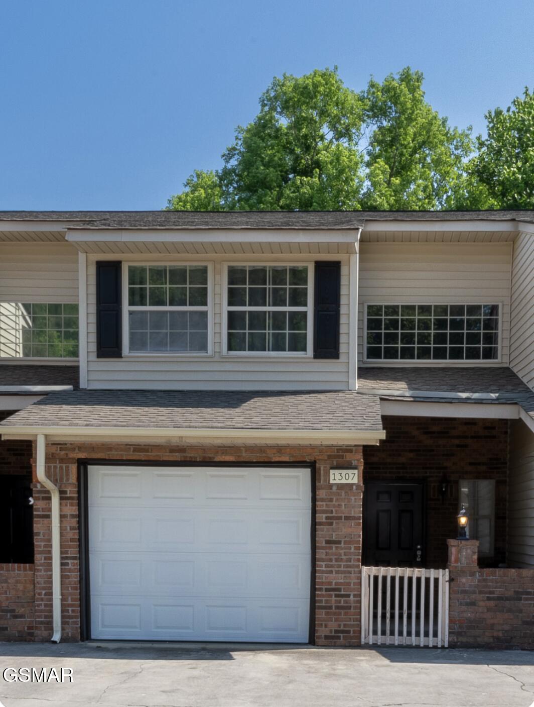 1307 Mountain Meadows Way Sevierville TN 37862