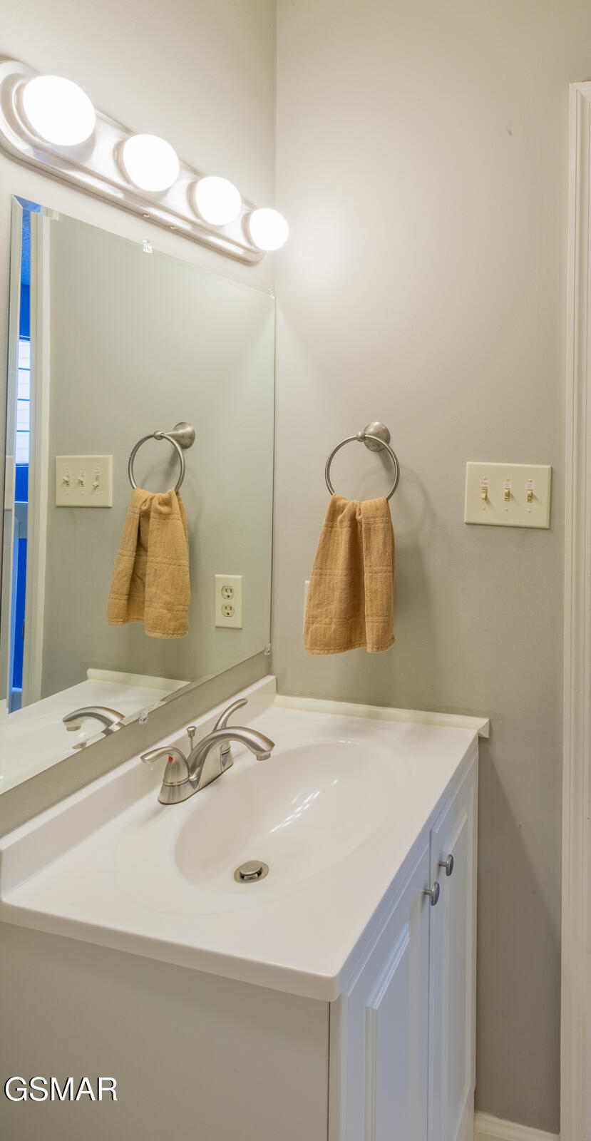 1307 Mountain Meadows Way Sevierville TN 37862