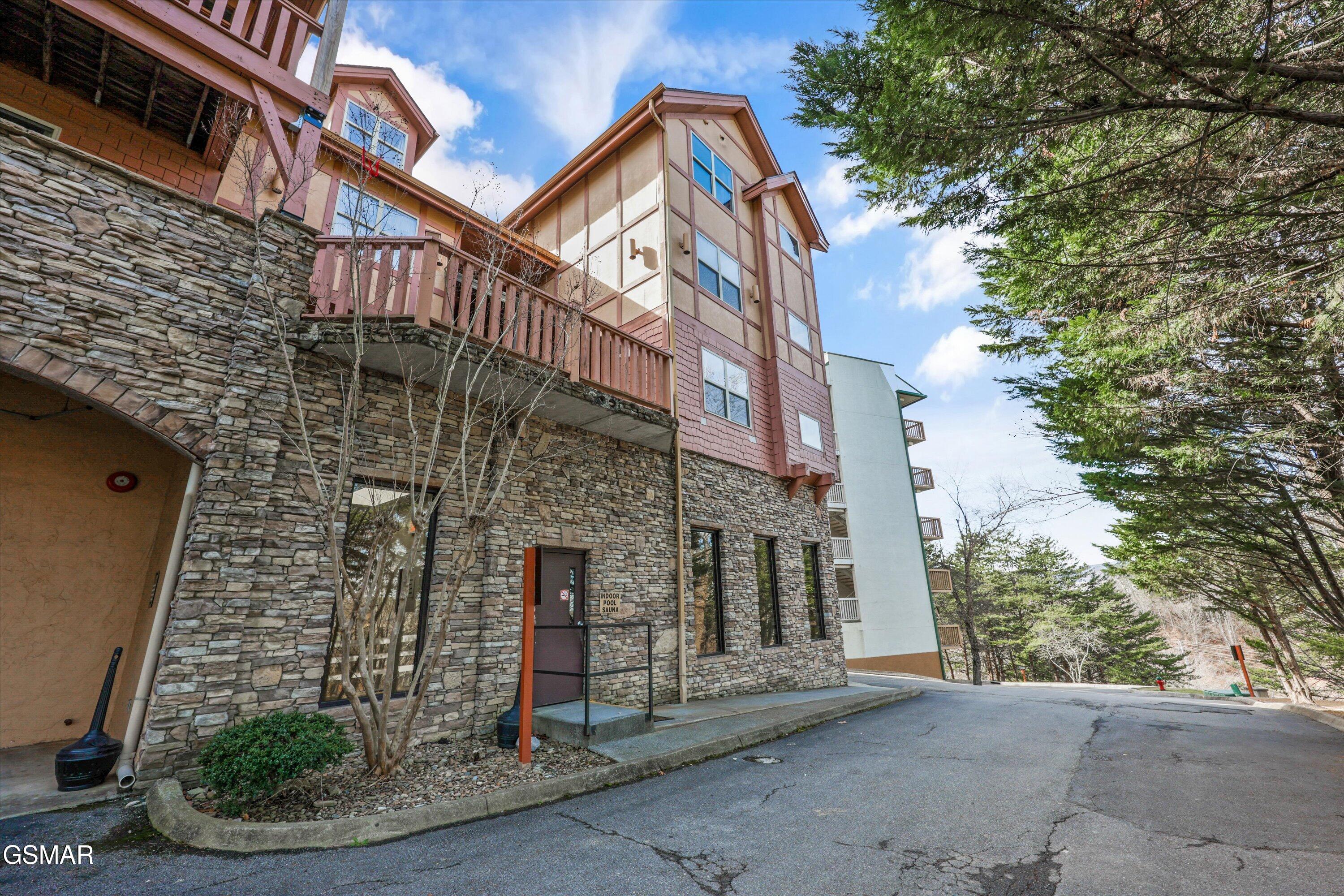 830 Golf View Boulevard Pigeon Forge TN 37863