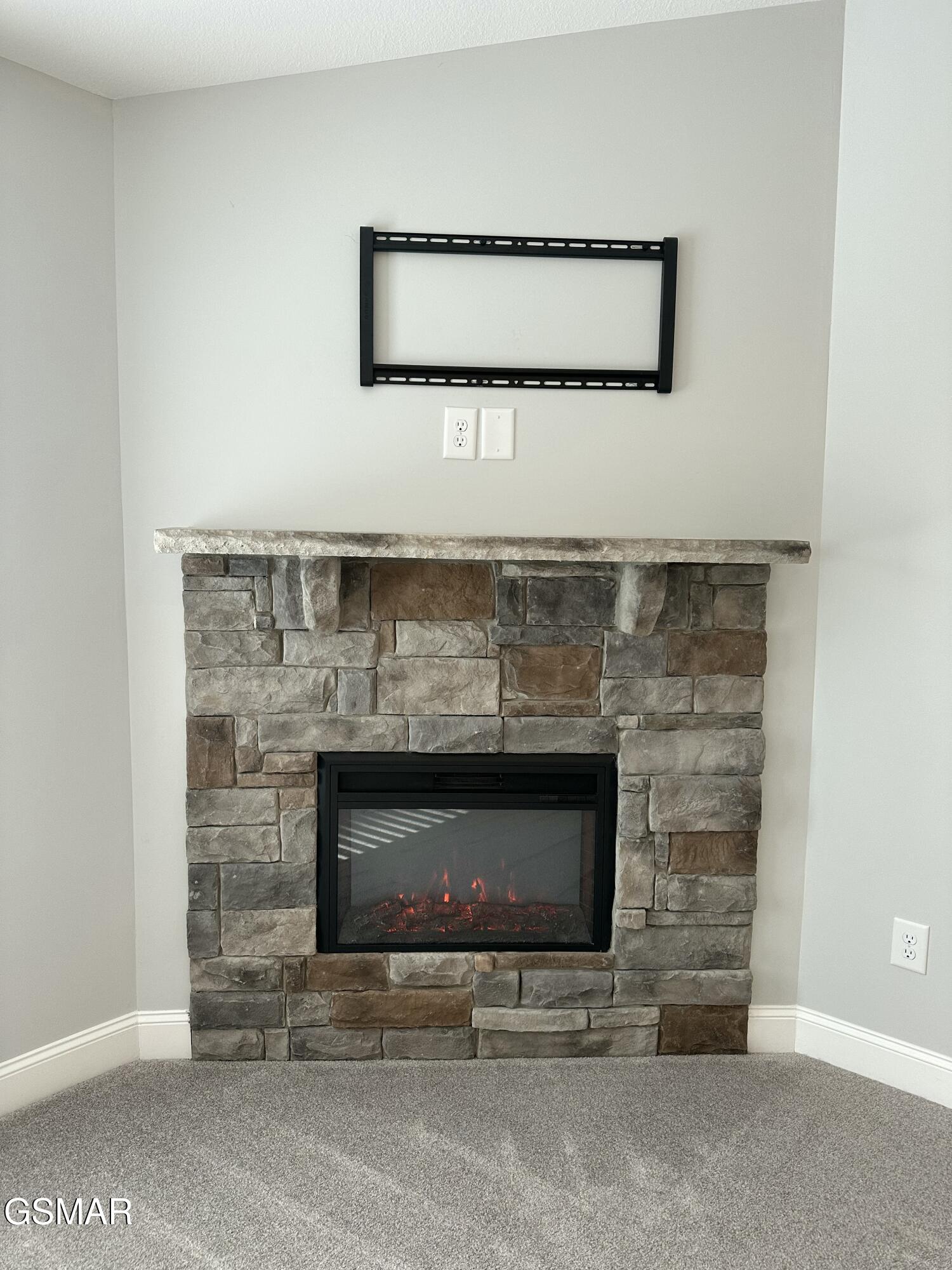 766 Snowflower Circle Pigeon Forge TN 37863