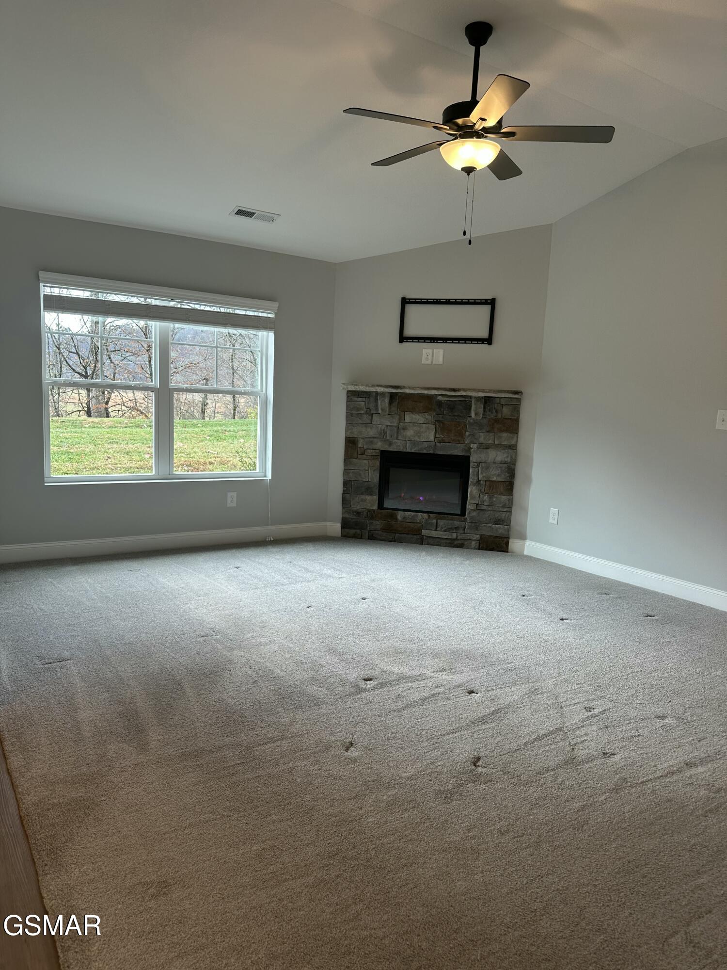 766 Snowflower Circle Pigeon Forge TN 37863