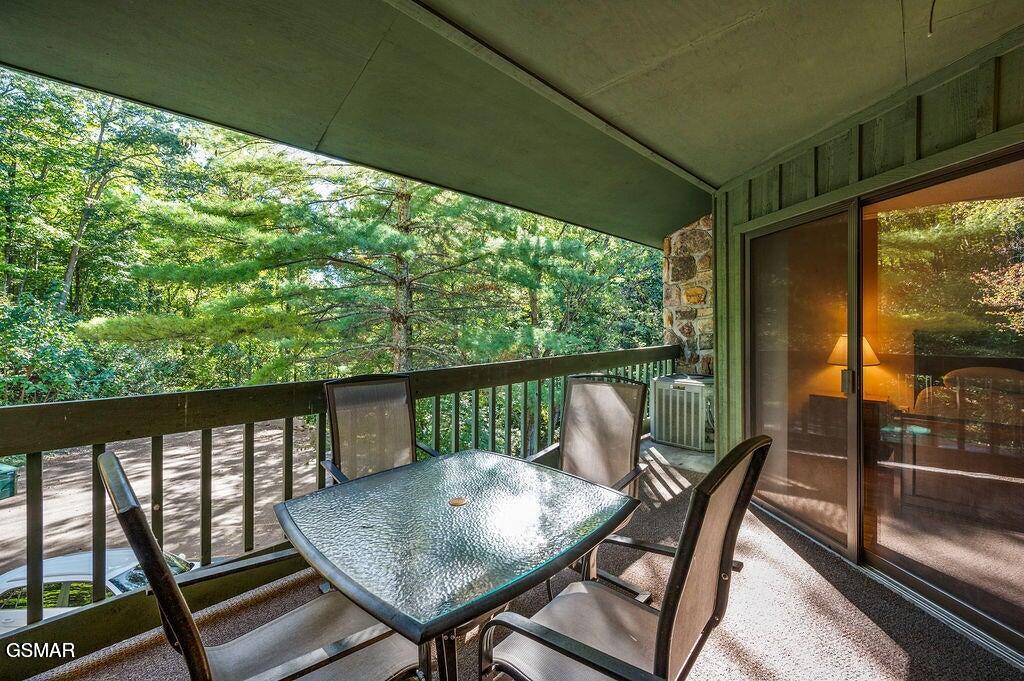 1435 Wiley Oakley Drive Gatlinburg TN 37738