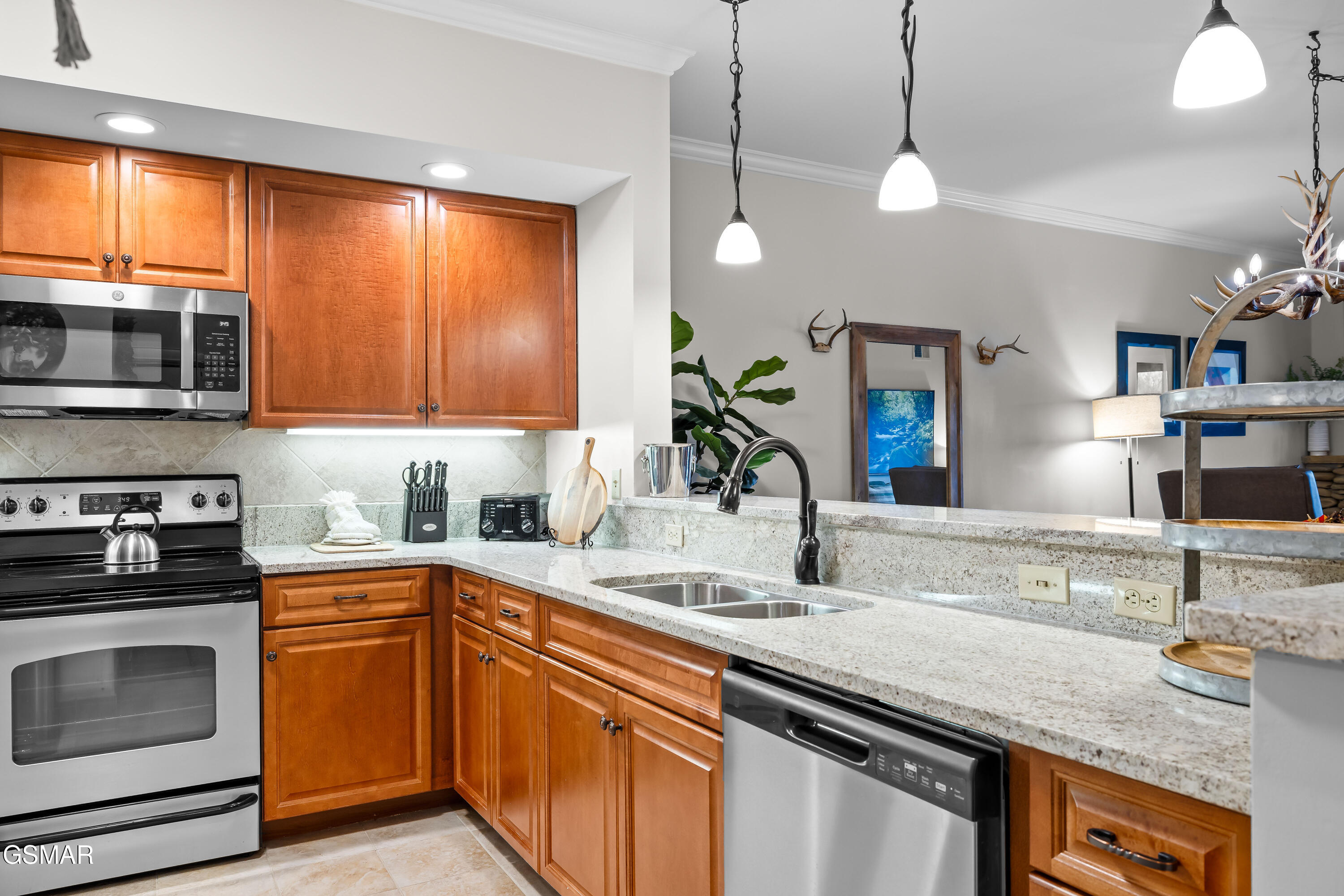 212 Dollywood Lane Pigeon Forge TN 37863