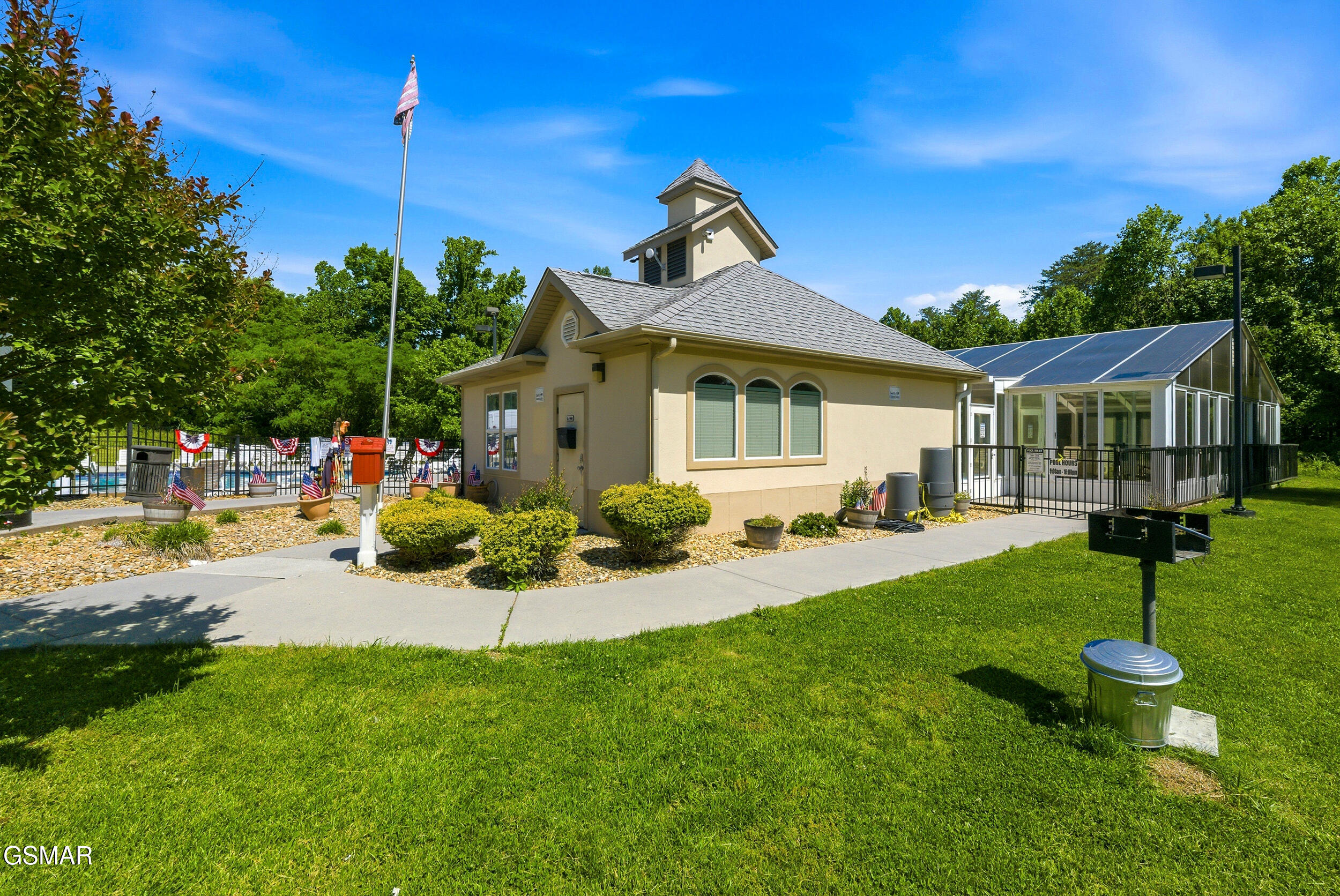 124 Plaza Drive Pigeon Forge TN 37863