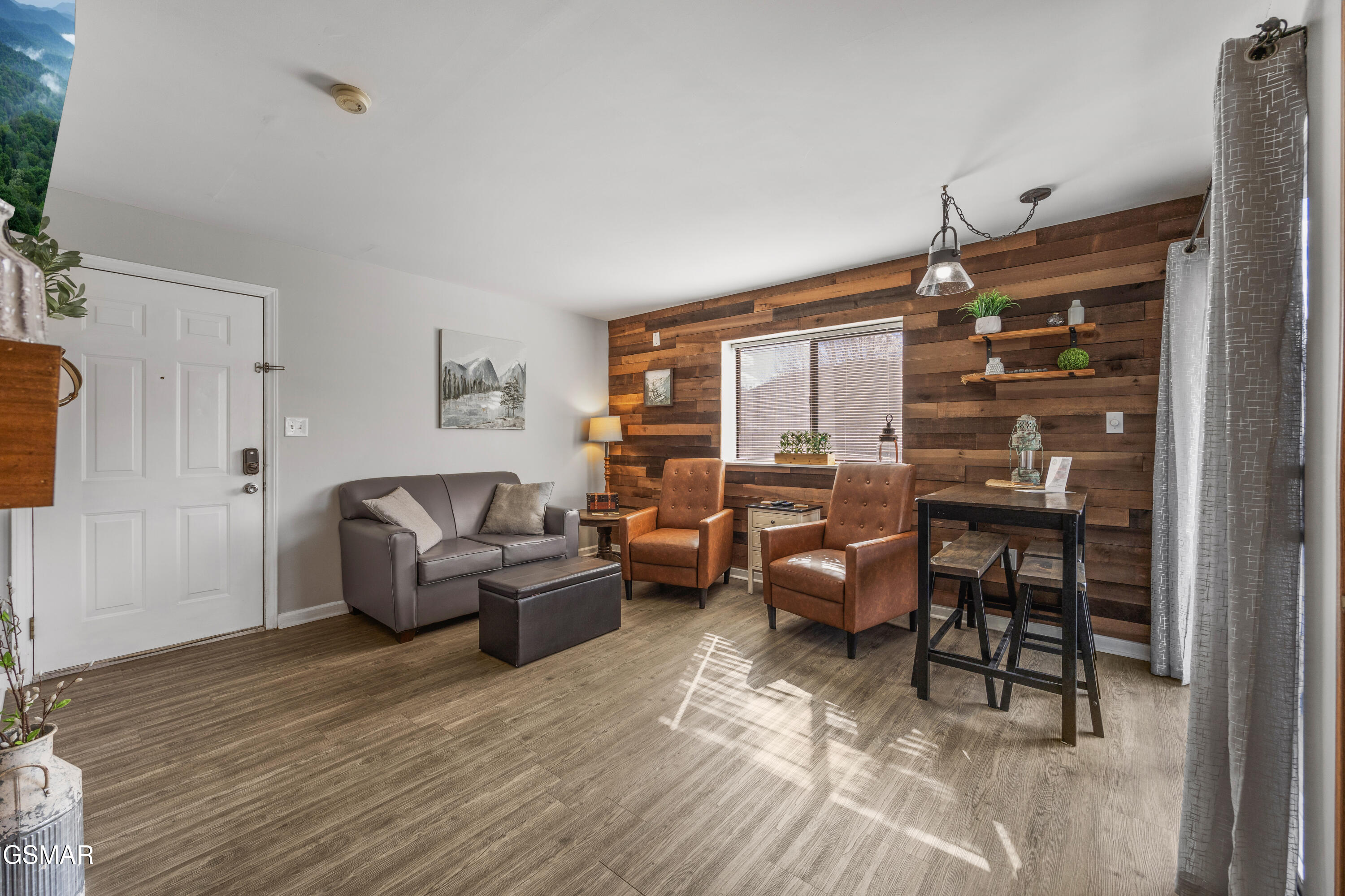 354 E Holly Ridge Road Gatlinburg TN 37738
