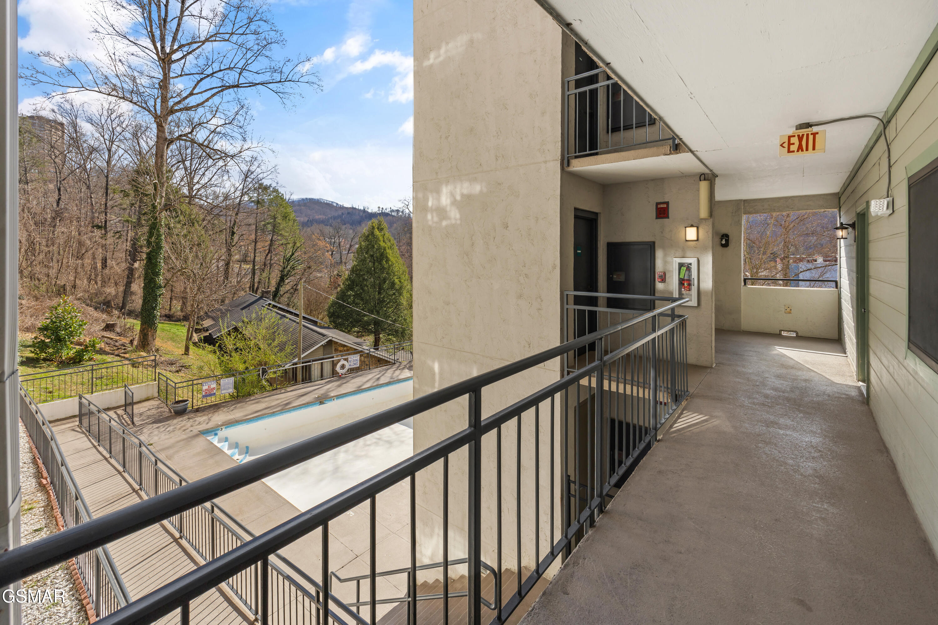 354 E Holly Ridge Road Gatlinburg TN 37738