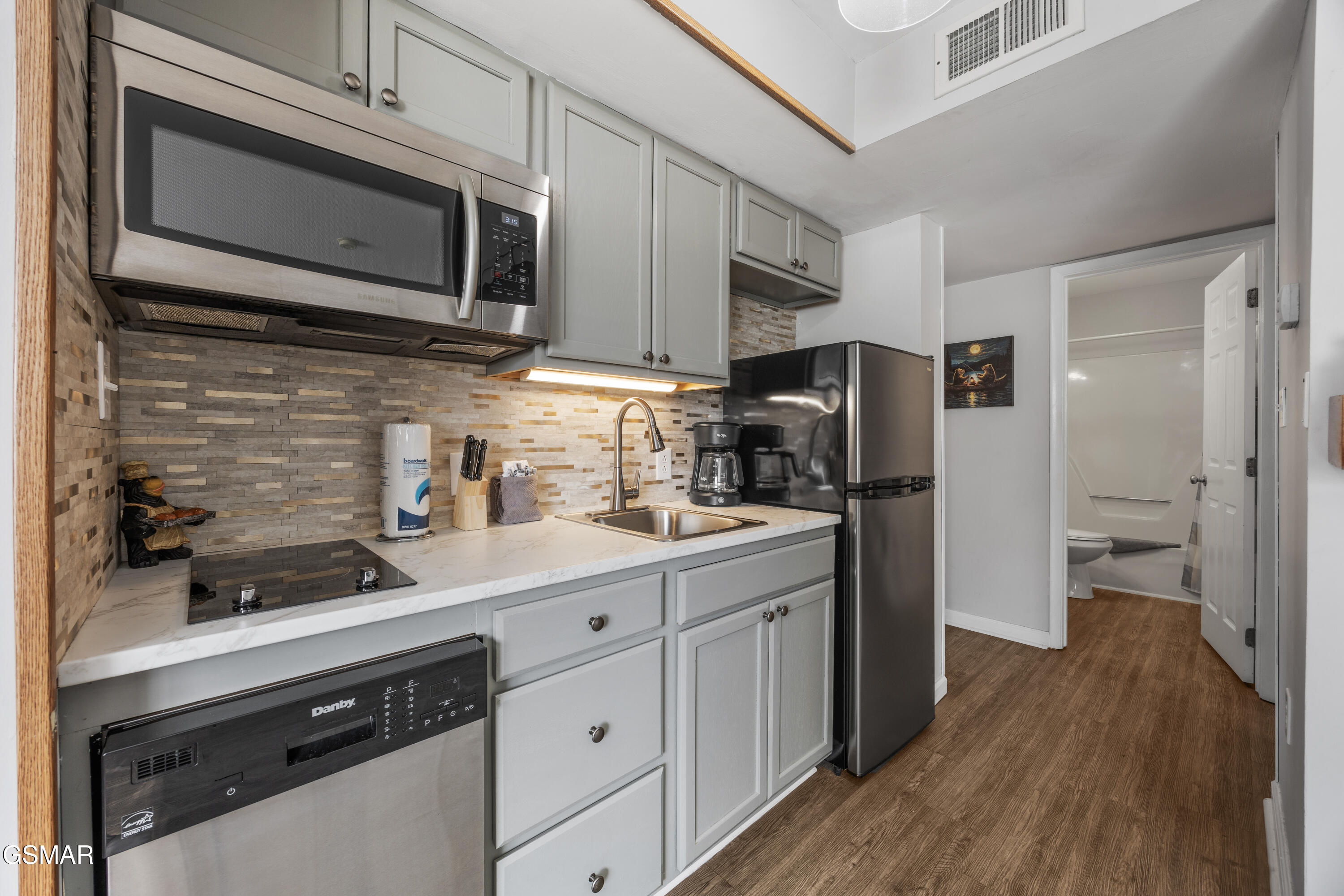 354 E Holly Ridge Road Gatlinburg TN 37738
