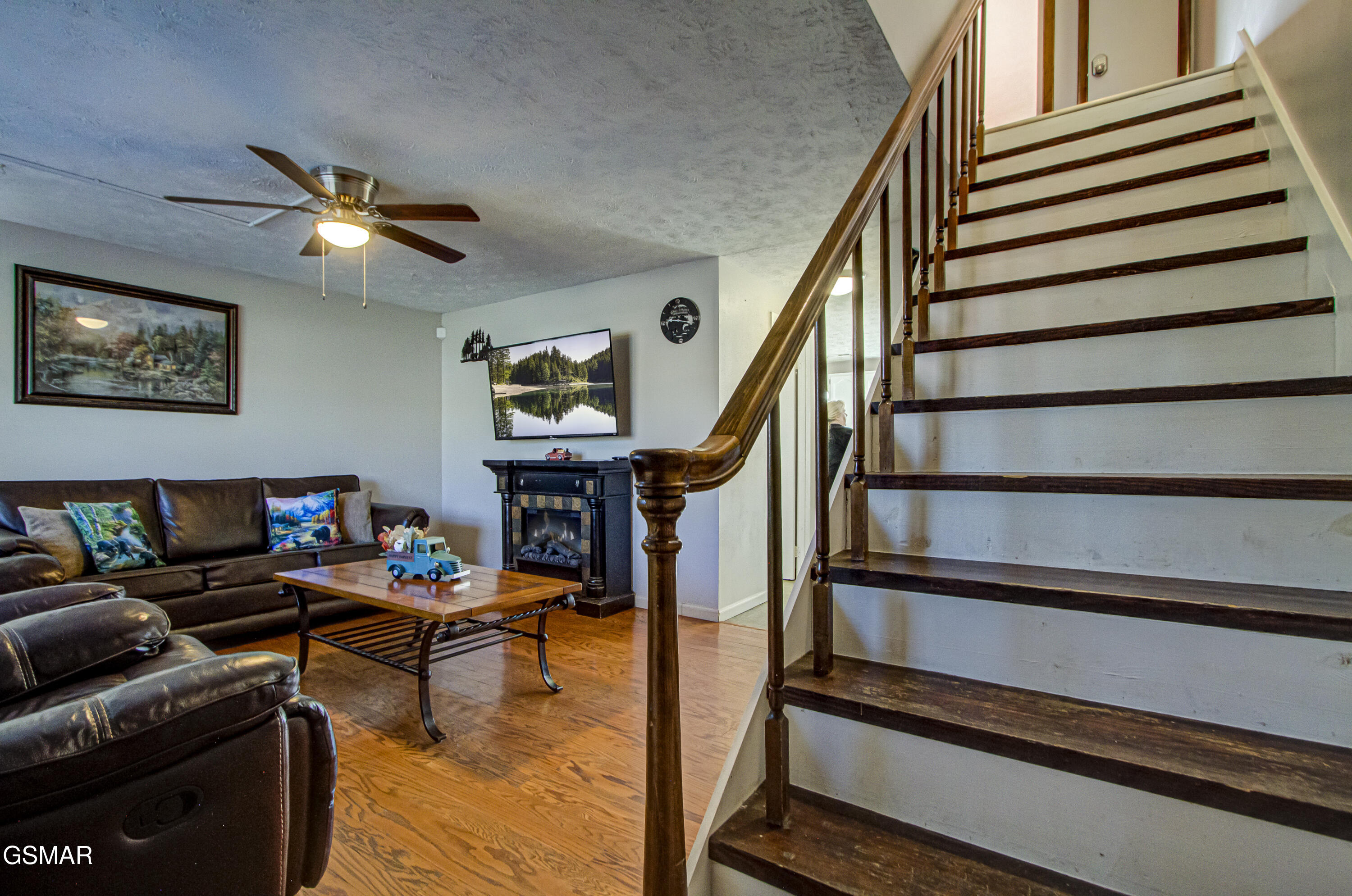 625 S Asbury Drive Pigeon Forge TN 37863