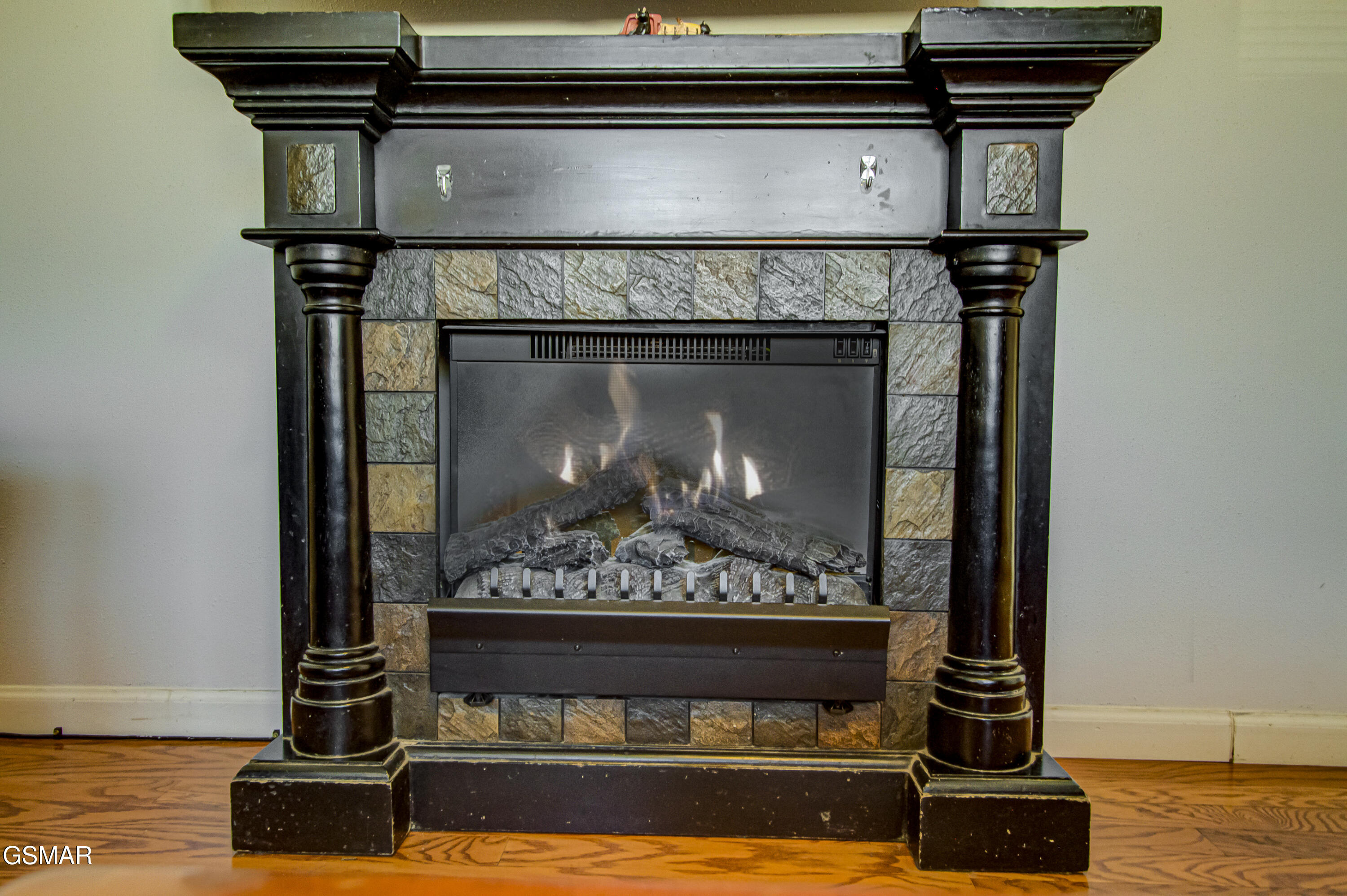 625 S Asbury Drive Pigeon Forge TN 37863