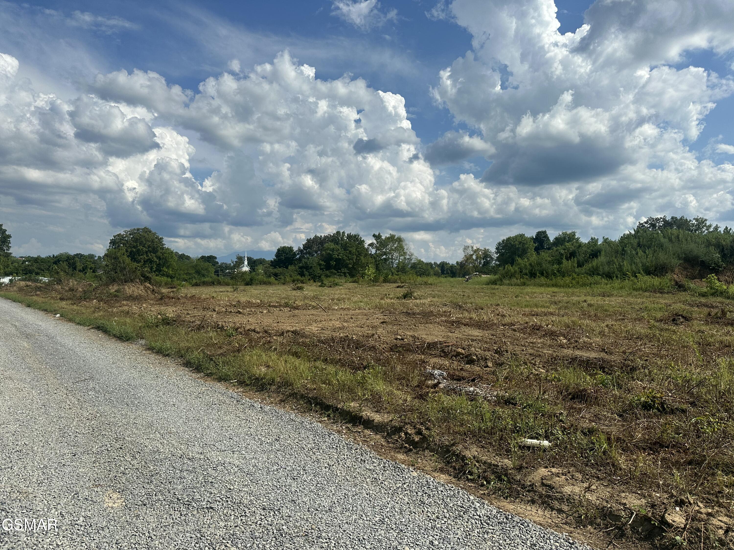 540 Henderson Road Pigeon Forge TN 37863