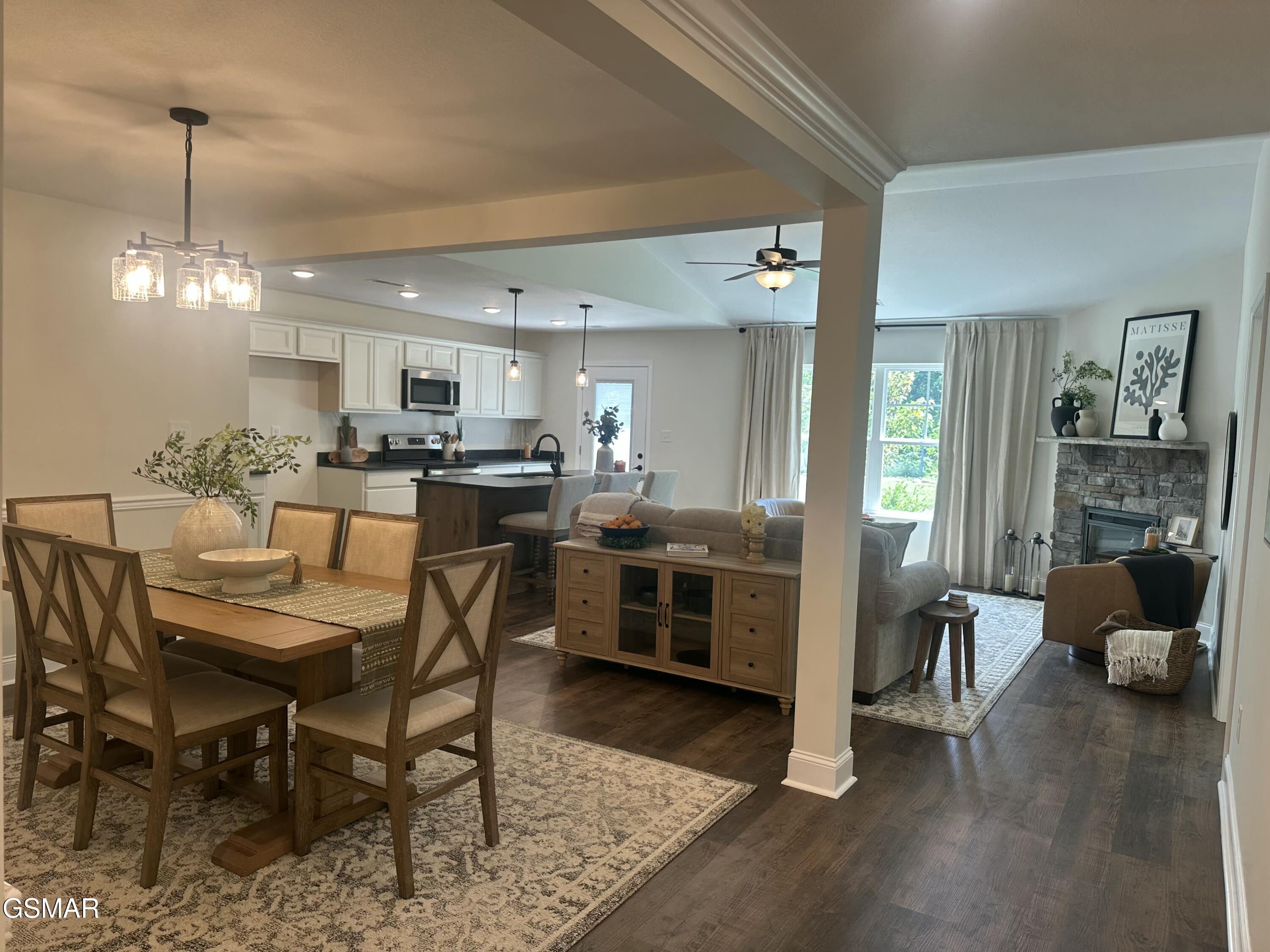 540 Henderson Road Pigeon Forge TN 37863