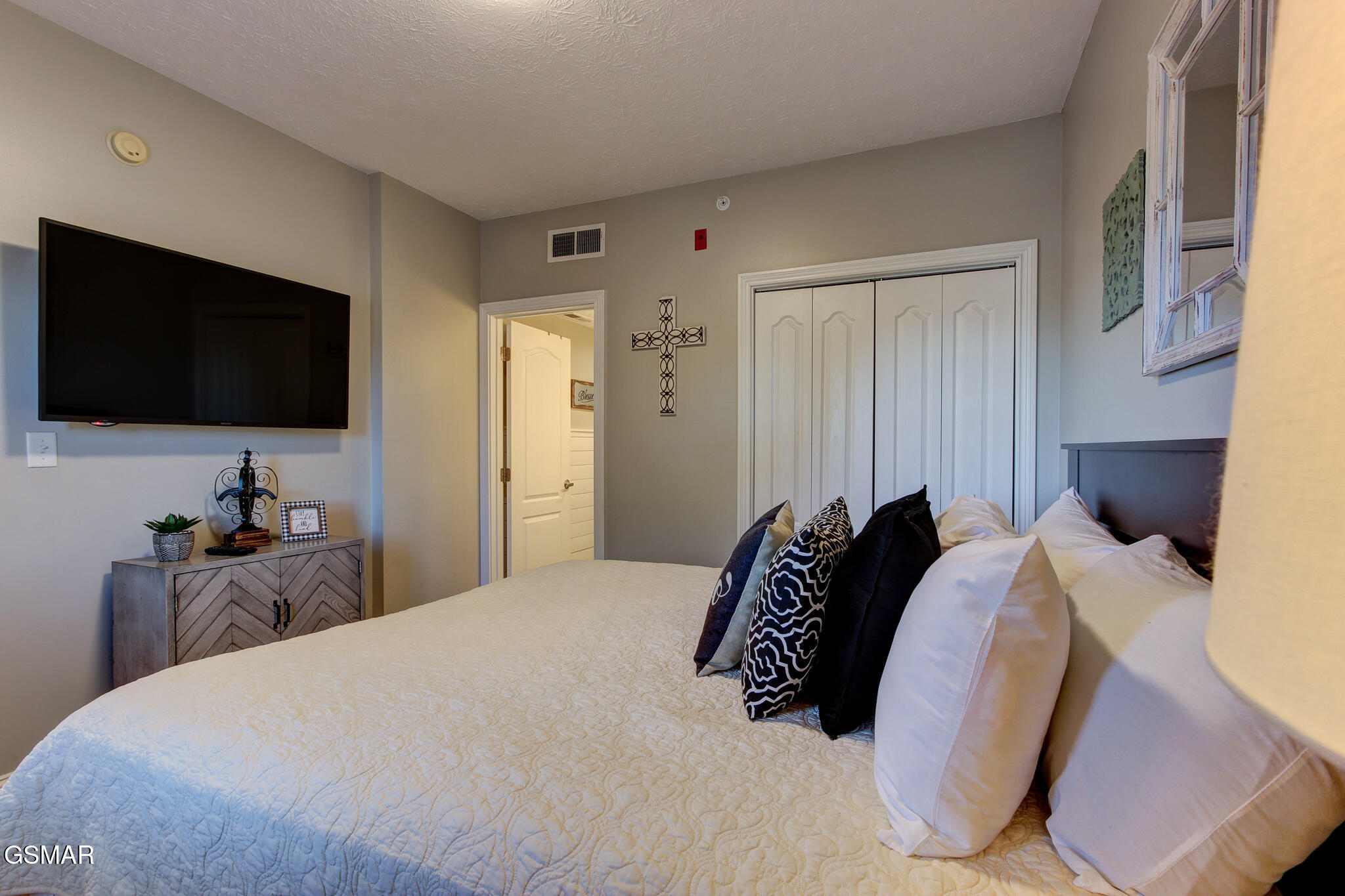 820 Golf View Boulevard Pigeon Forge TN 37863