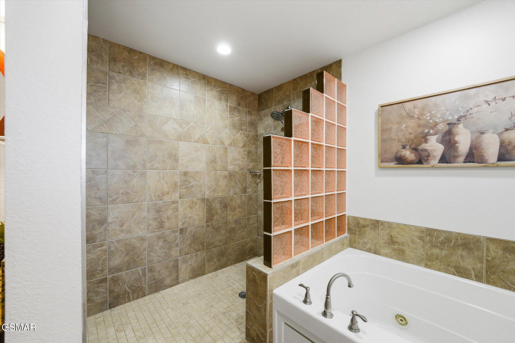 410 Big Bear Way Pigeon Forge TN 37863