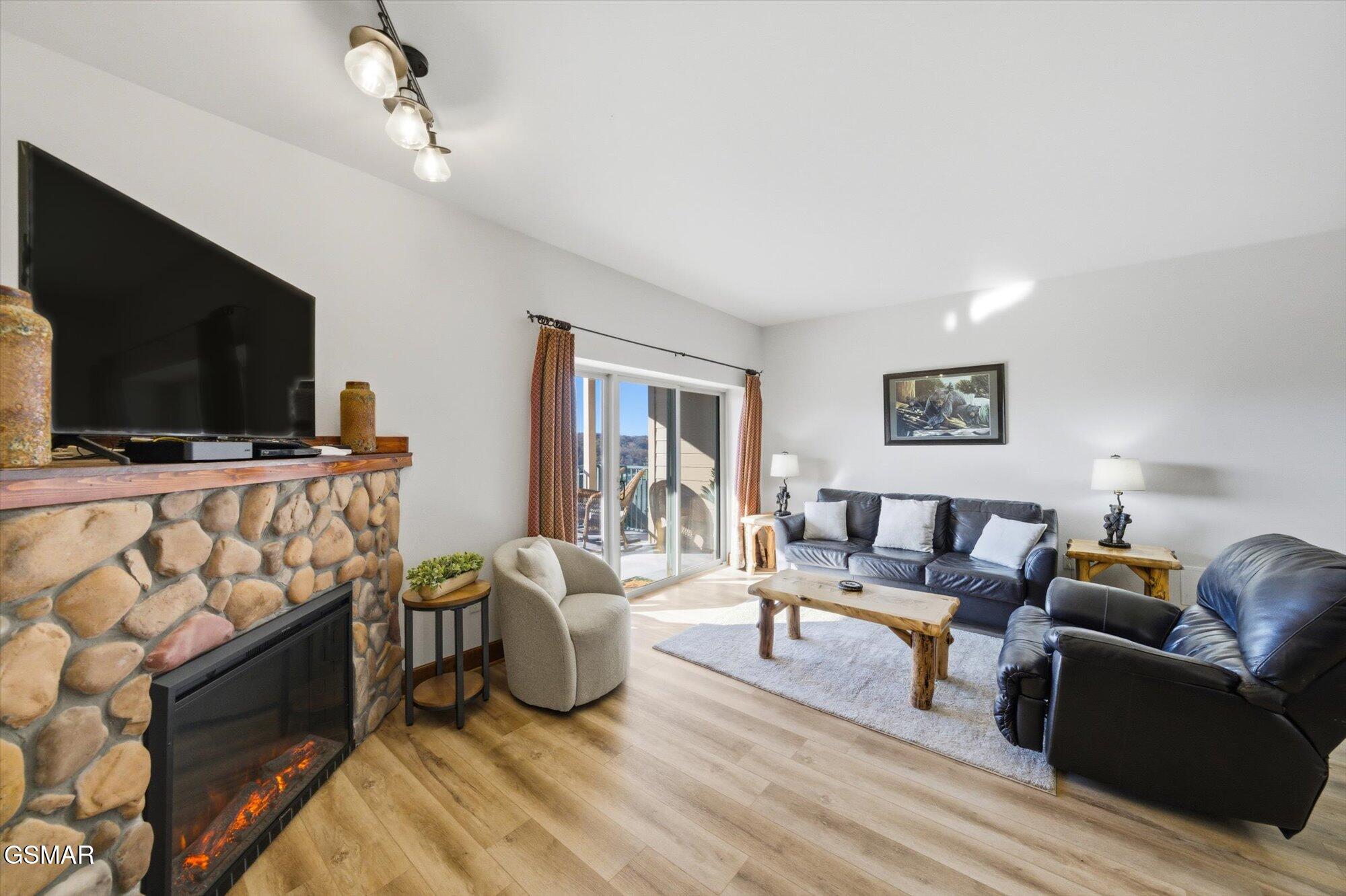 410 Big Bear Way Pigeon Forge TN 37863