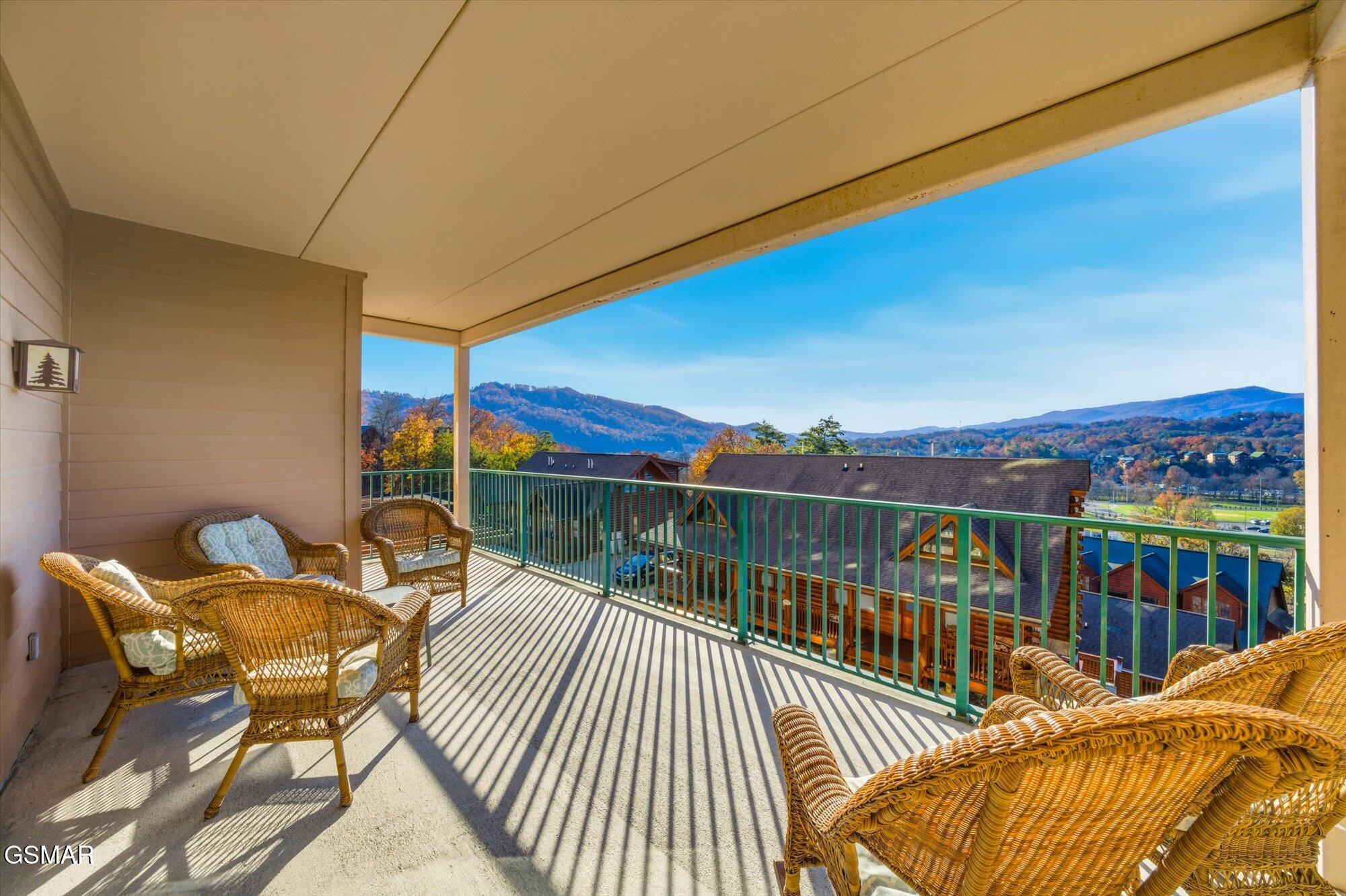 410 Big Bear Way Pigeon Forge TN 37863