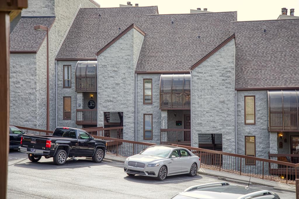 1155 Upper Alpine Way, Gatlinburg TN 37738