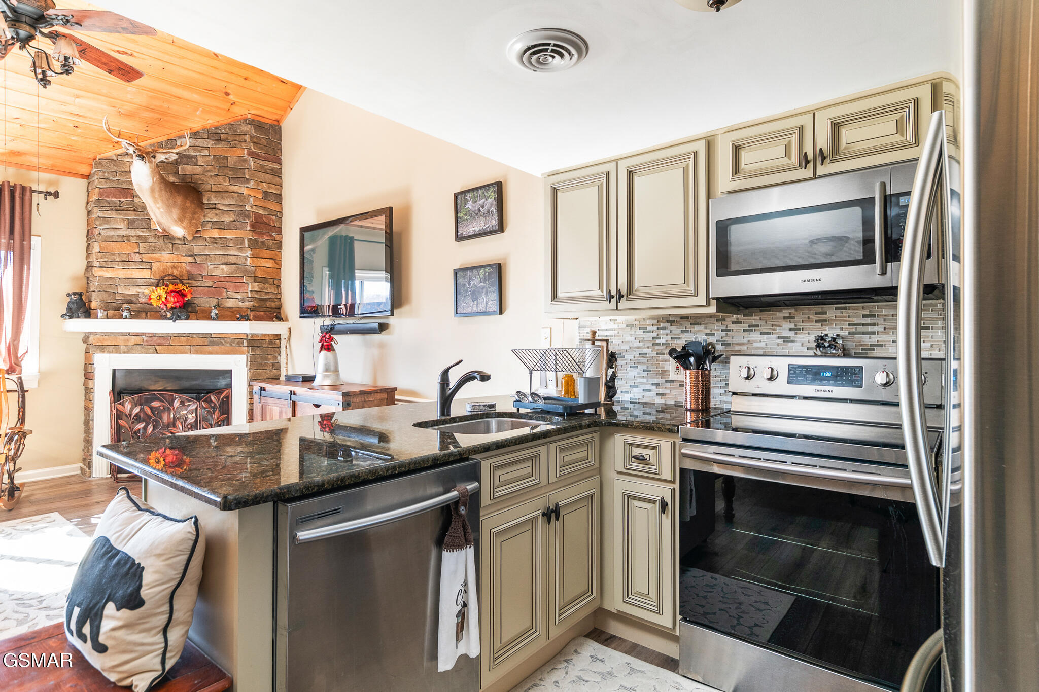 1380 Ski View Drive Gatlinburg TN 37738