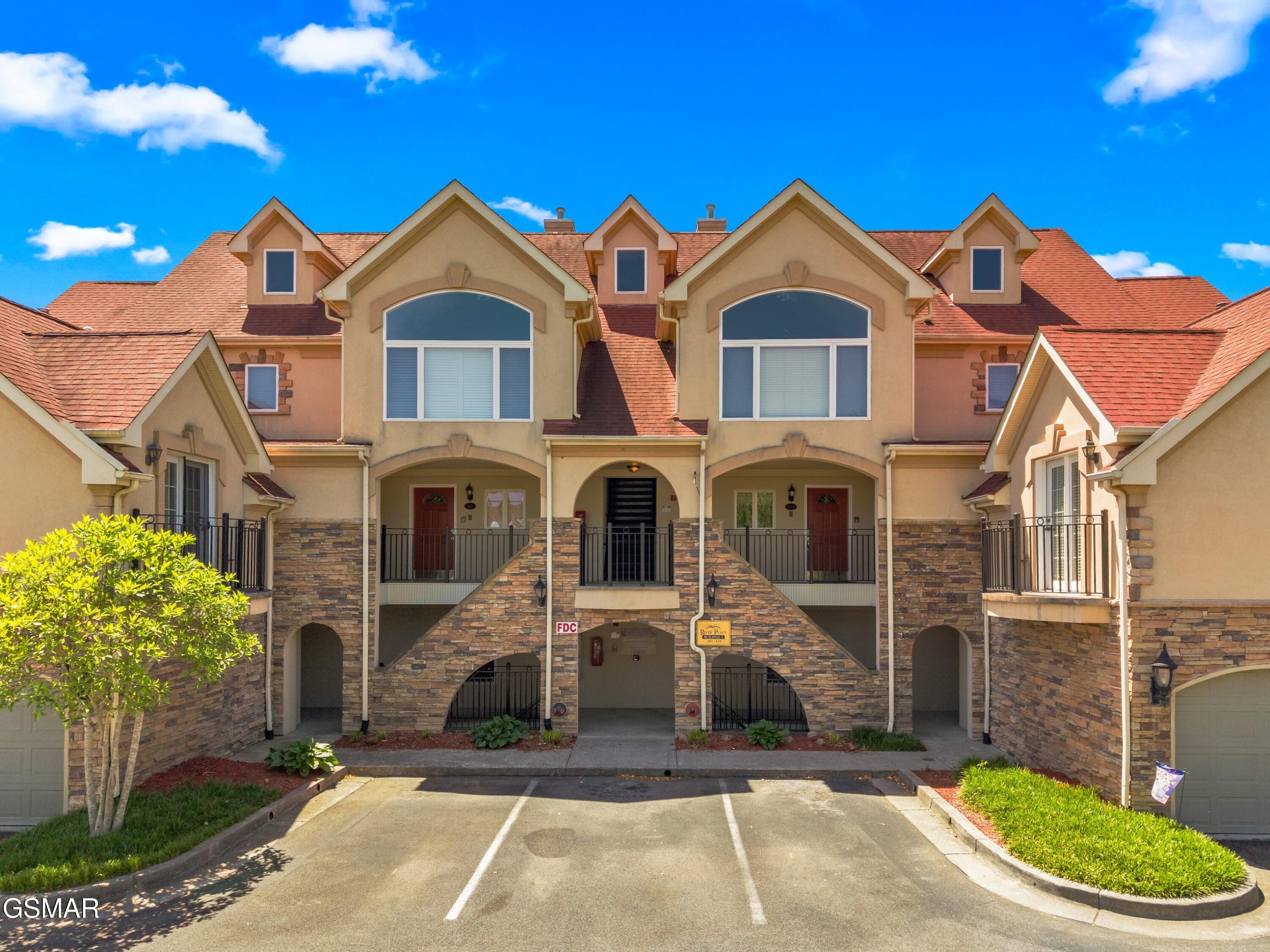 601 River Place Way Sevierville TN 37862