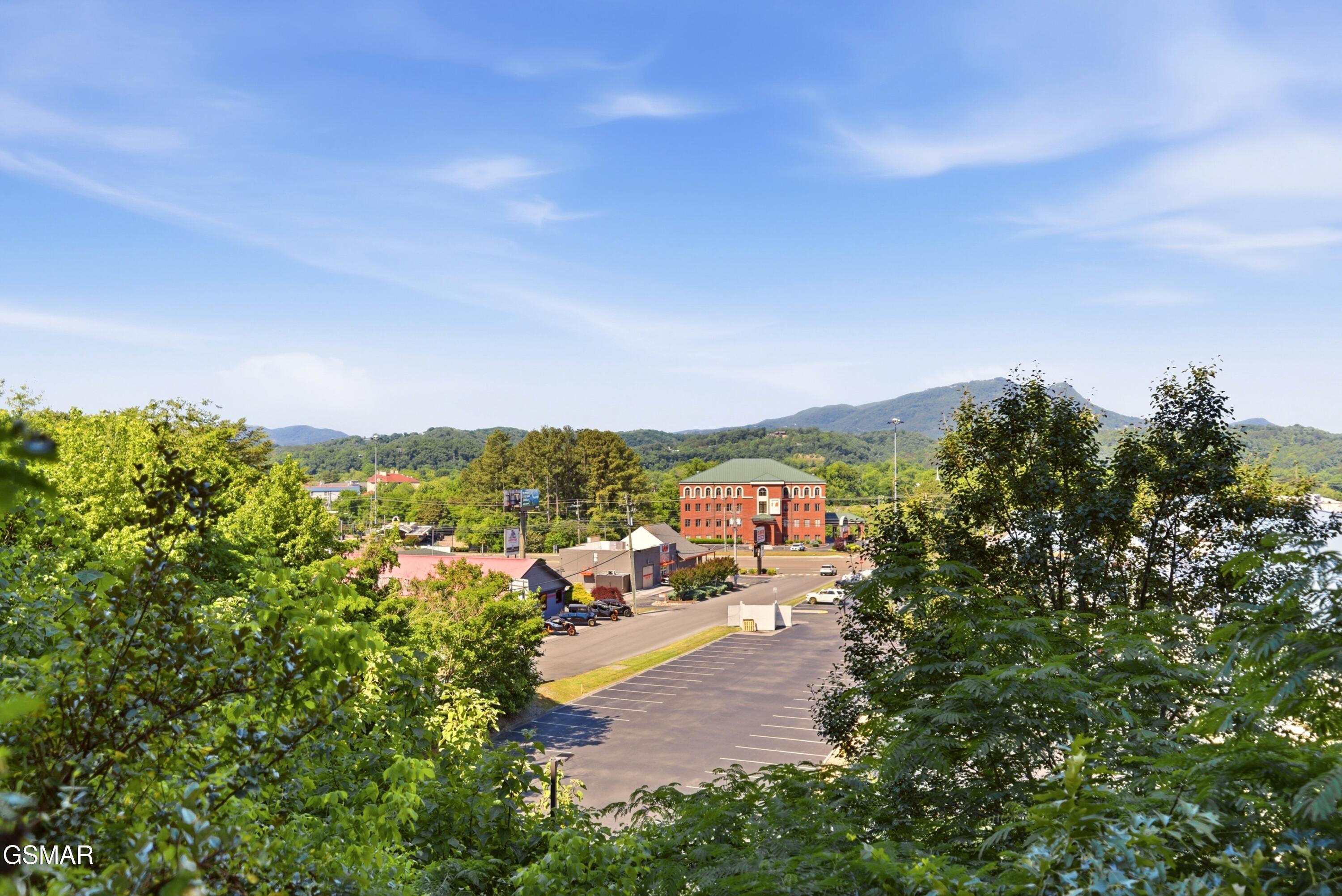 124 Plaza Drive Pigeon Forge TN 37863