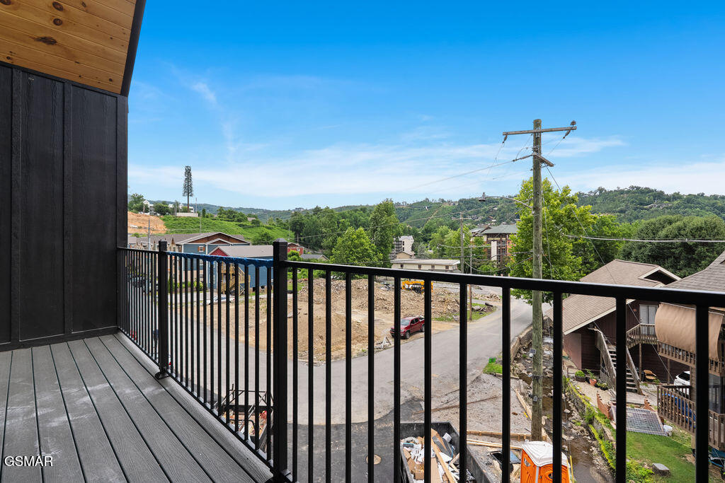 215 Circle Drive Gatlinburg TN 37738