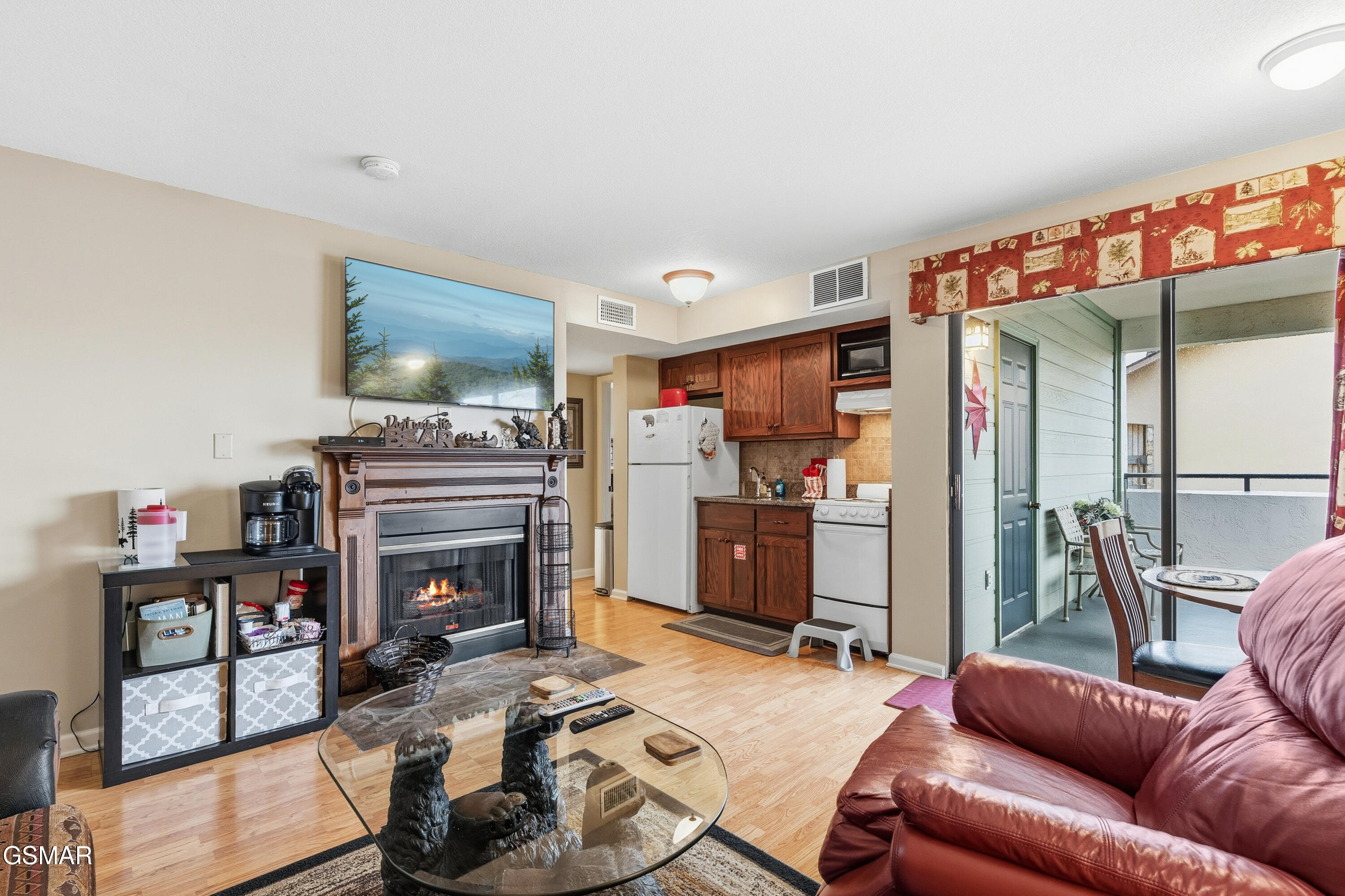 354 E Holly Ridge Gatlinburg TN 37738