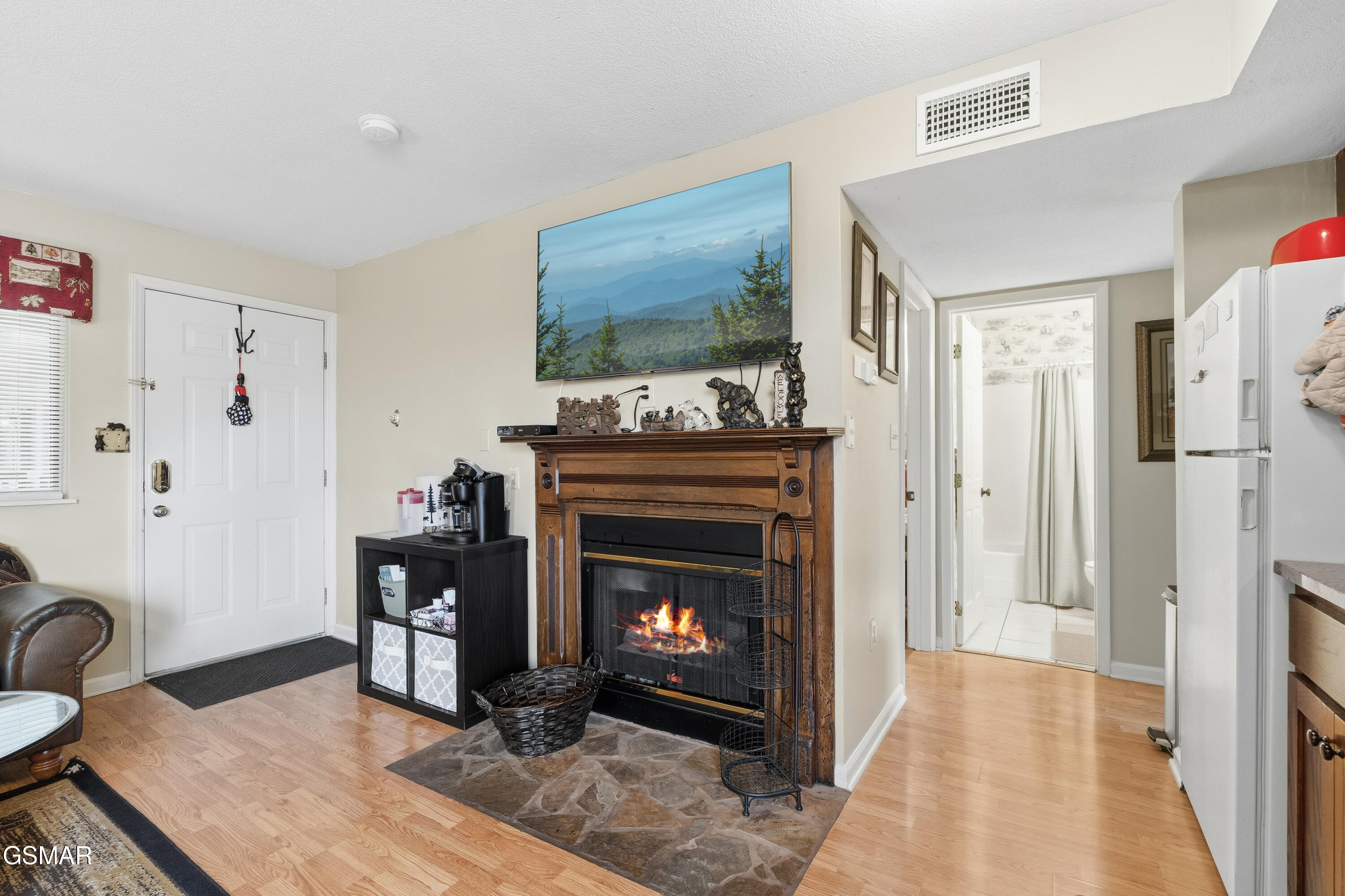 354 E Holly Ridge Gatlinburg TN 37738